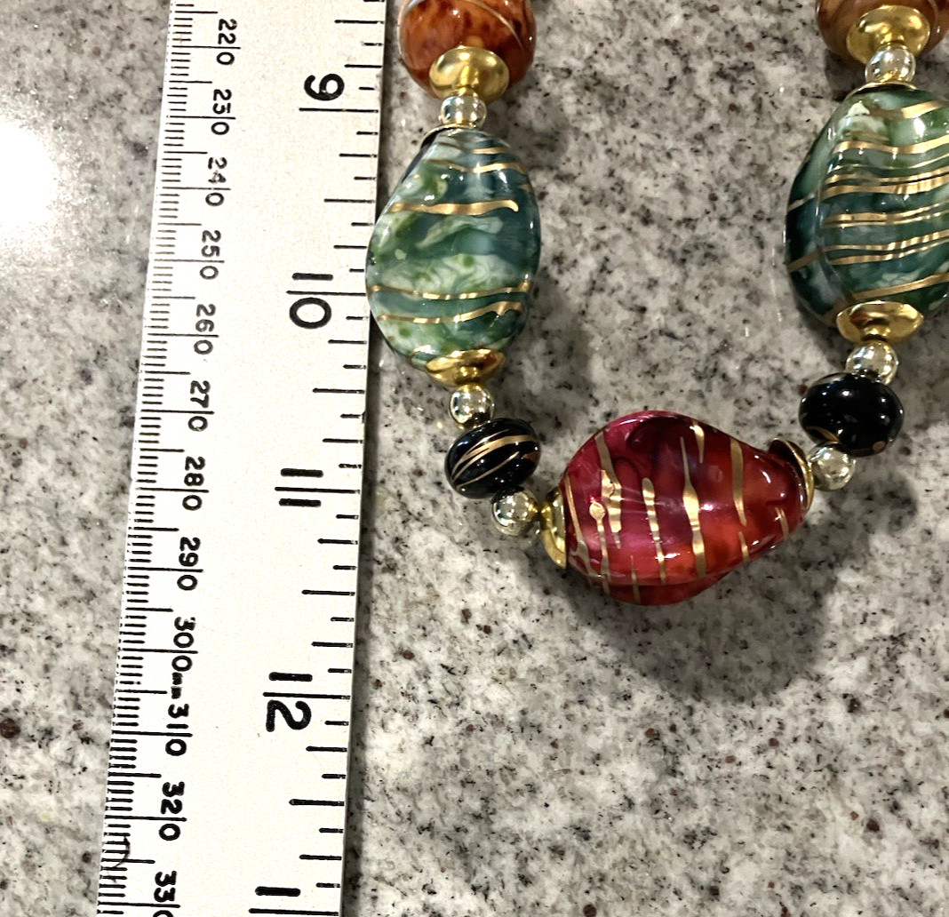 Vintage Colorful Bold Swirls Plastic Beaded Statement Necklace 22″ Long 11″ Drop