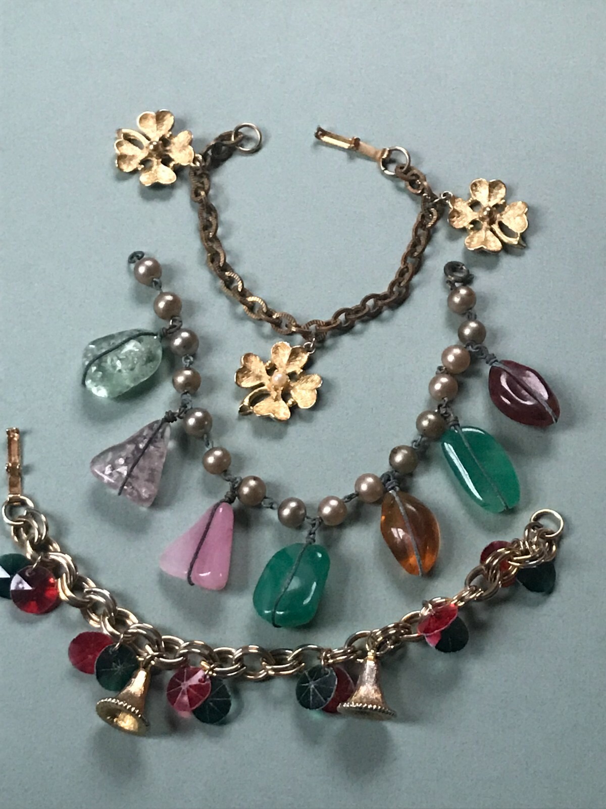 Vintage Lot of Variety Goldtone Four Leaf Clover Wire Wrapped Glass Charm Bracel