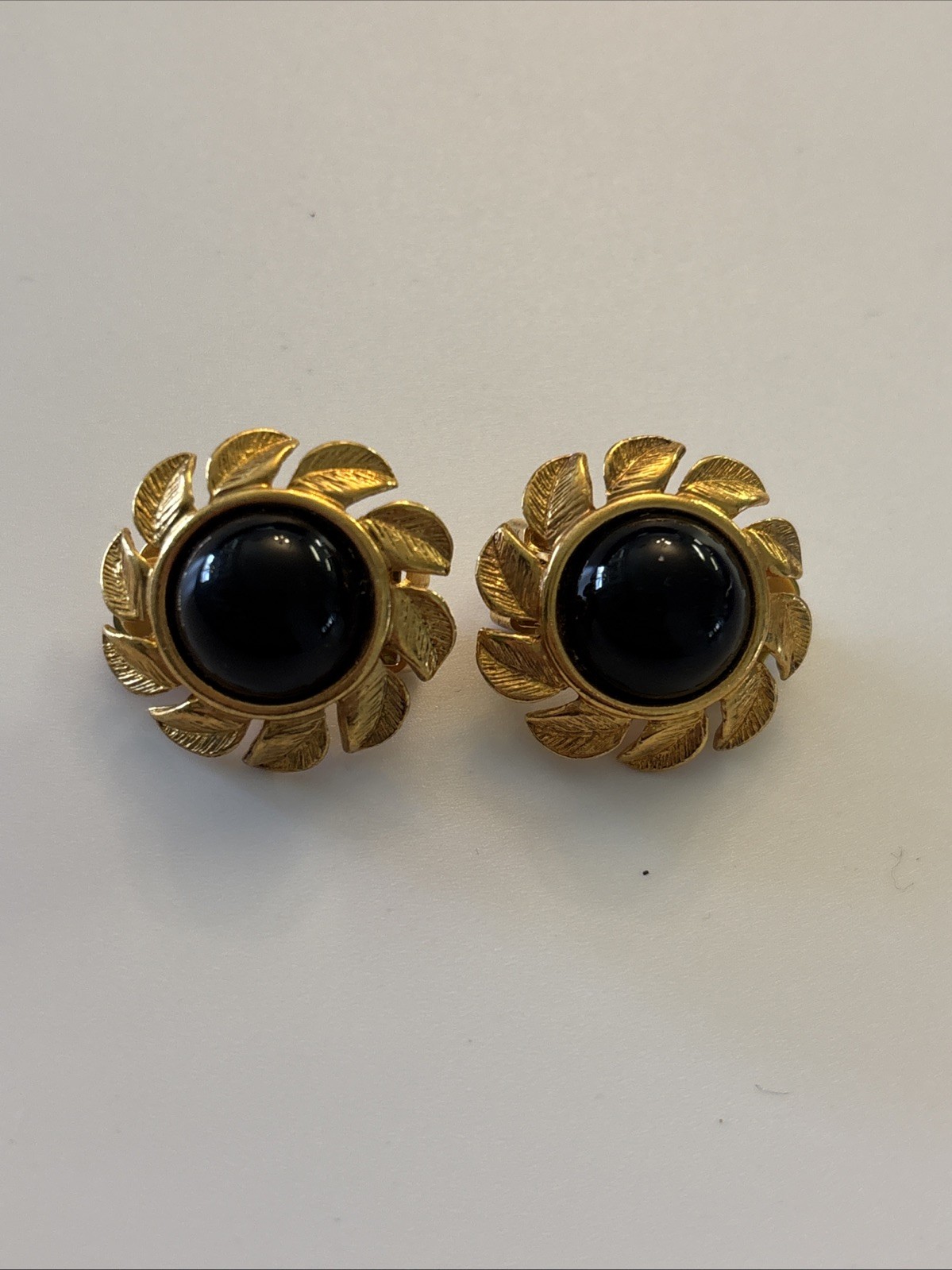 White Stag Clip on Earrings Golden Tone Metal Black Stone Center