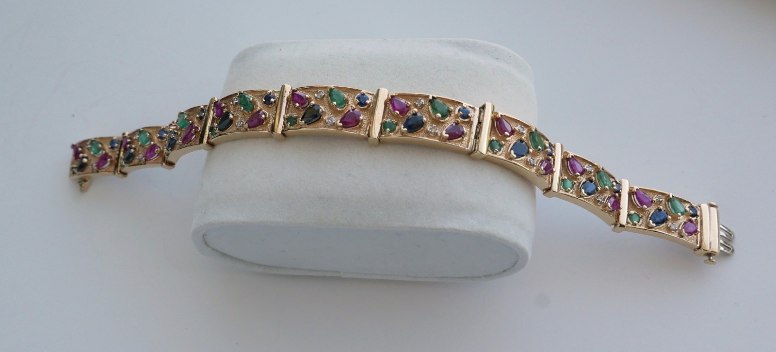 Vintage 14K Yellow Gold Ruby Emerald Sapphire Diamond Link Bracelet 7.25”