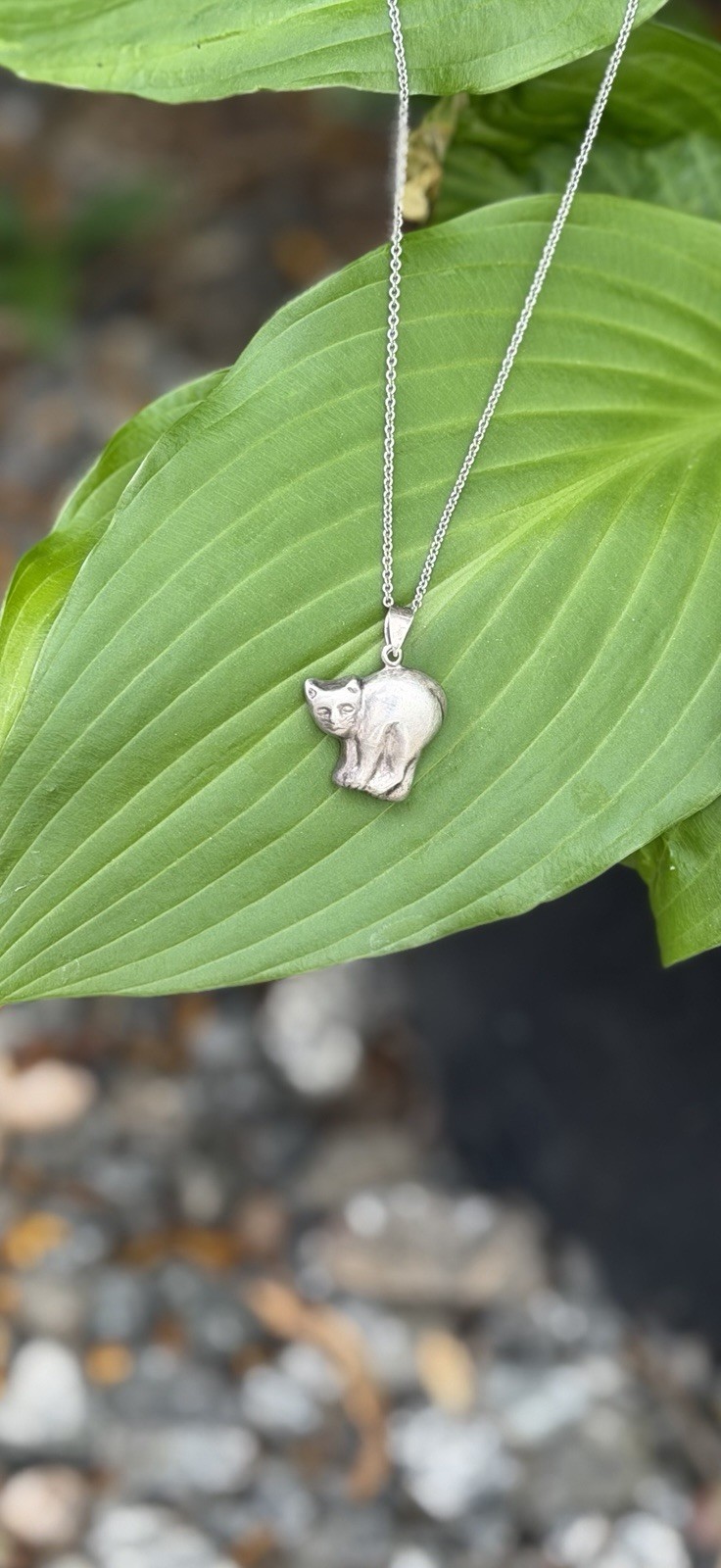Vtg Sterling Silver 3-D Puffy Cat Pendant Necklace Hallmark-CW