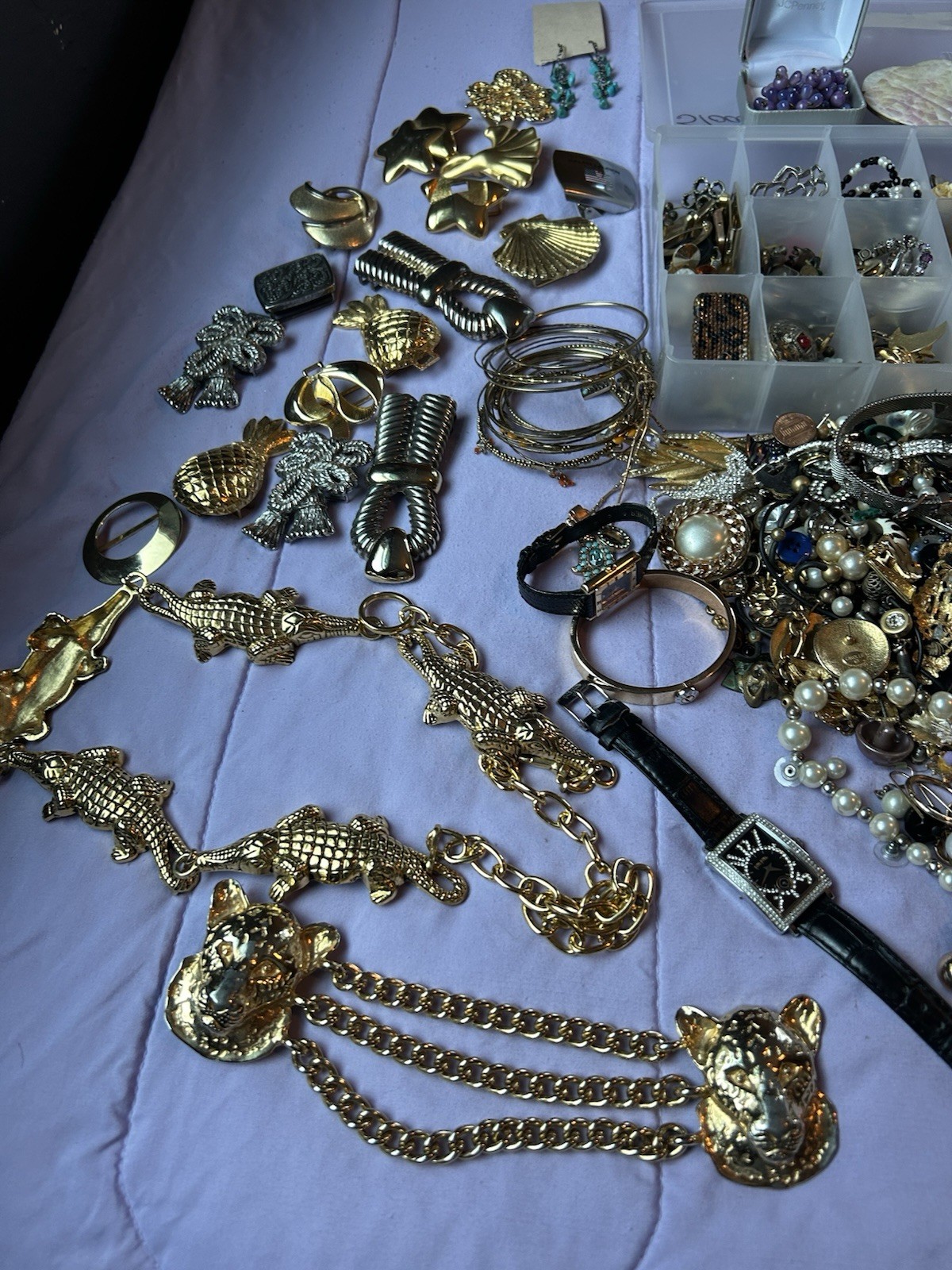 Vintage jewelry Lot