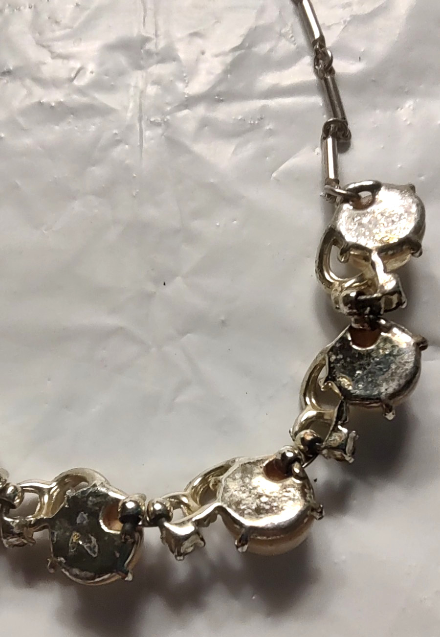 Coro Vintage Mid-Century White Faux Moonstone Cabochon Choker Necklace