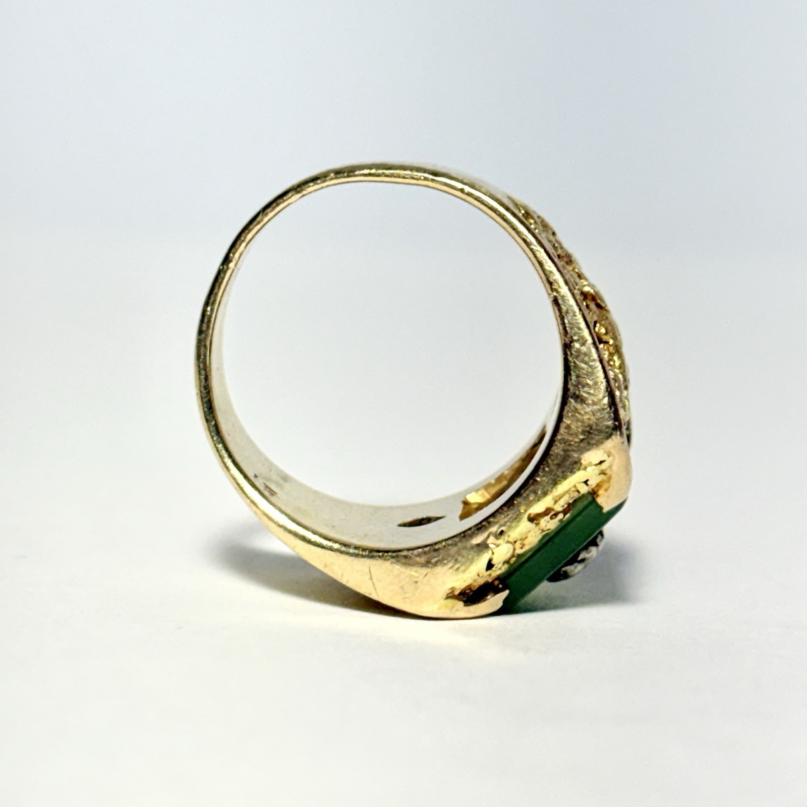 Vintage 10K Yellow Gold Jade 18.5K Nugget .06ctw Diamond Size 9 Men’s Ring 13.1g