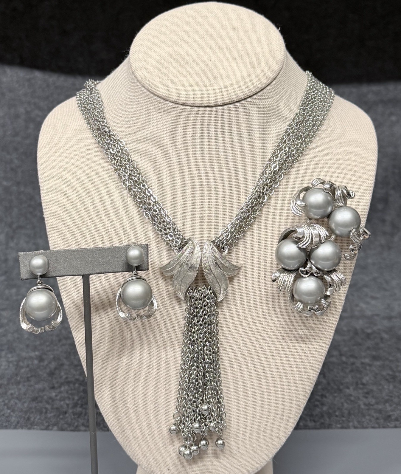 Vintage Tassel Necklace Multi Chain Gray Faux Pearl Clip Earrings Brooch Set