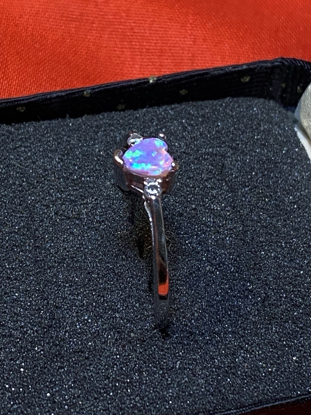 Sterling silver 925 Beautiful Heart design Purple blue color Opal Ring S/10.75