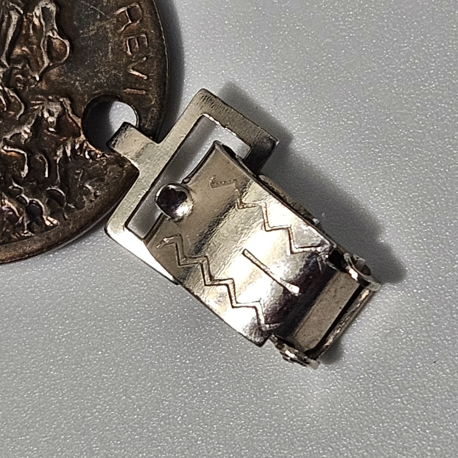 Vintage Roma Rome Coin Link Bracelet Fold Over Clasp 7″