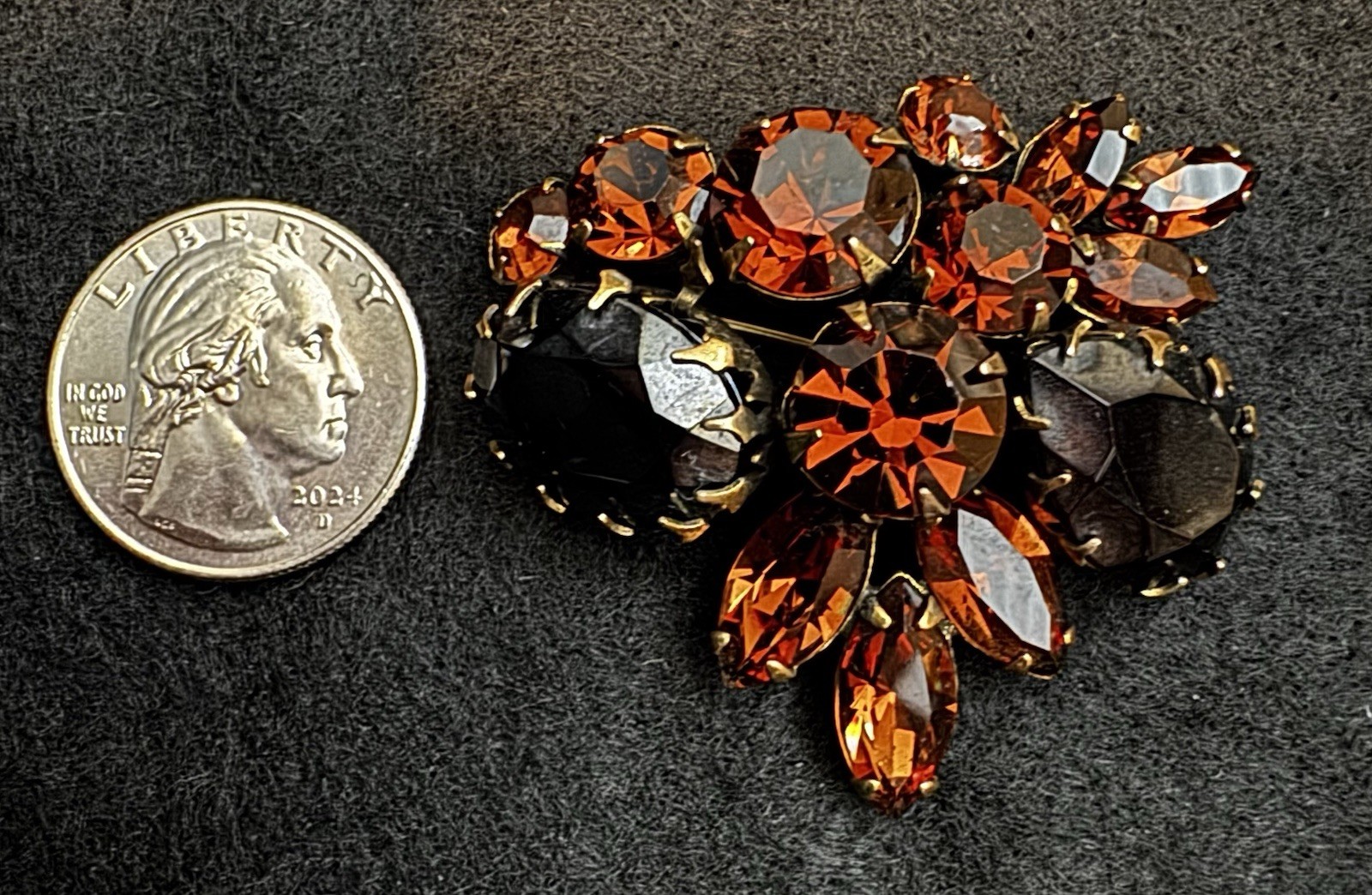 REGENCY Gold Tone Orange And Black Stone Cluster Vintage Brooch Fall Colors