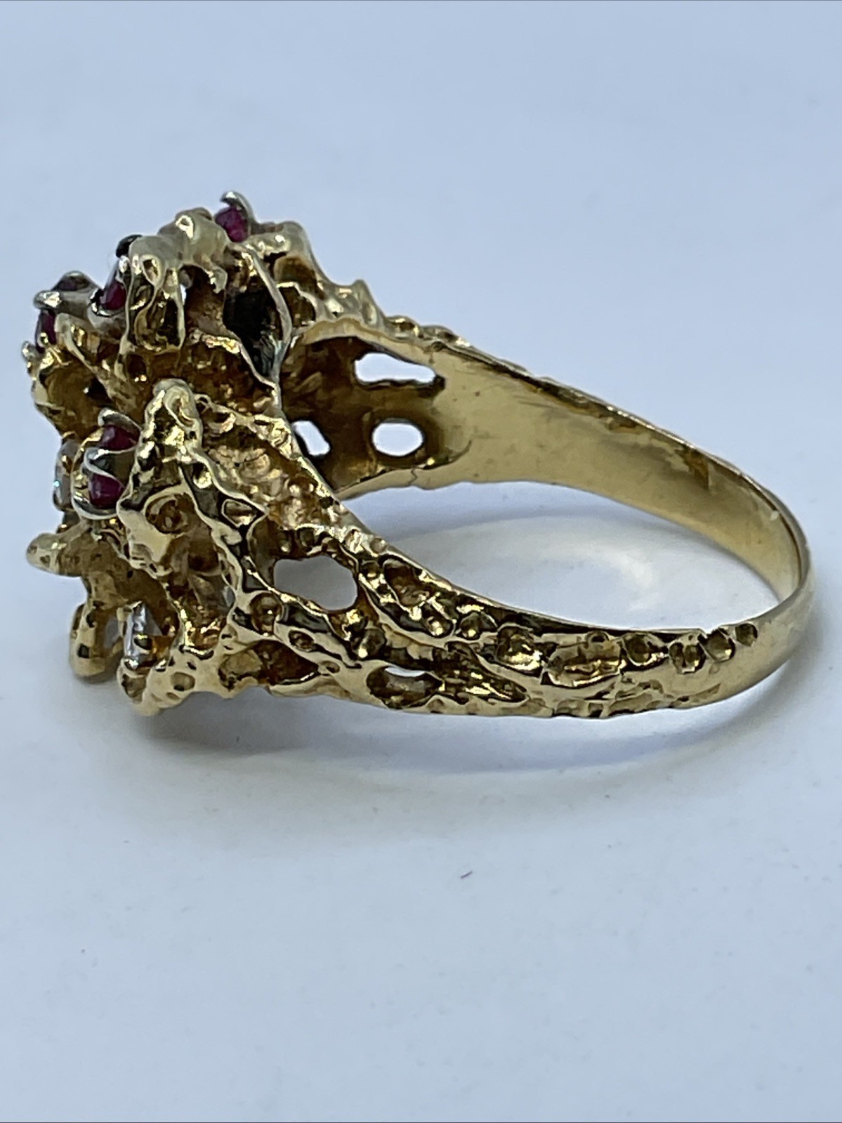 BEAUTIFUL Ladies Ring Solid 17K Yellow Gold Diamond & Ruby VINTAGE HANDMADE10.3g