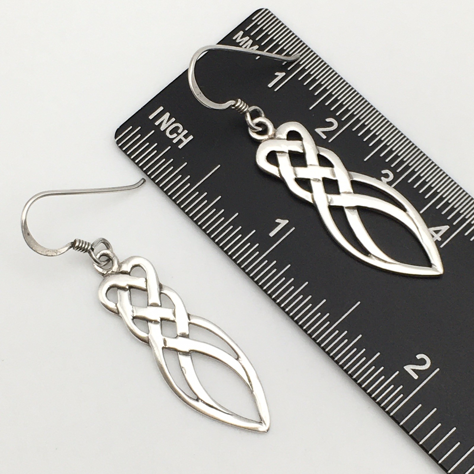 Vintage Sterling Silver Celtic Knot Hook Dangle Earrings Marked 925 3.1g #64