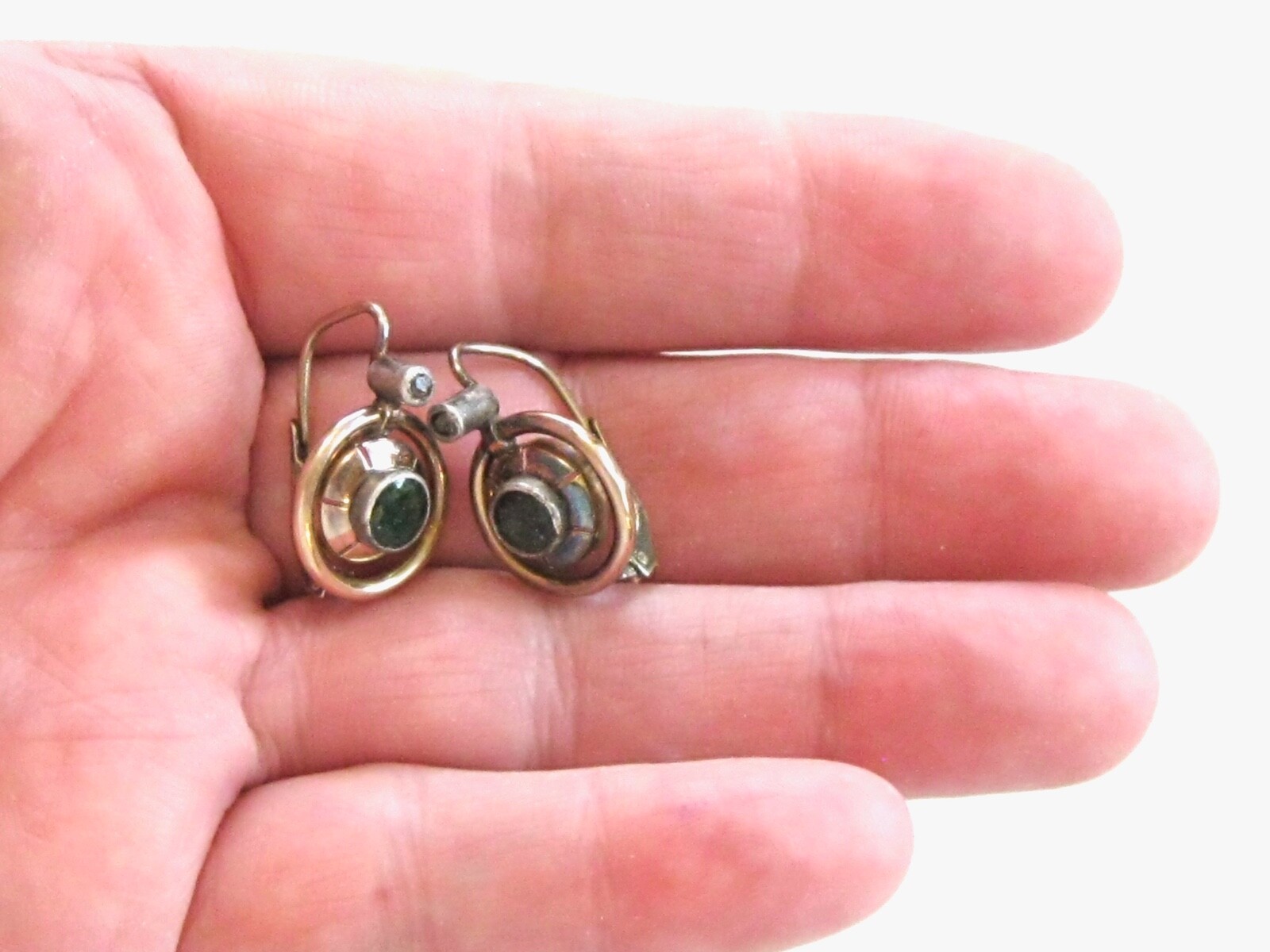 ANTIQUE CIRCULAR EMERALD AND ROSE CUT DIAMOND LEVER BACK GOLD EARRINGS 14K GOLD