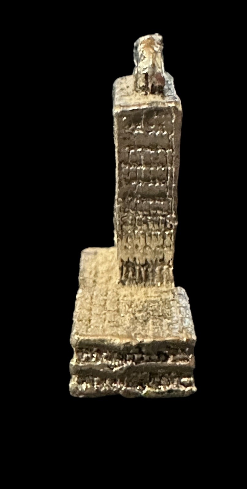 Vtg UN United Nations Charm Pendant Building Travel NYC Souvenir Silver Tone