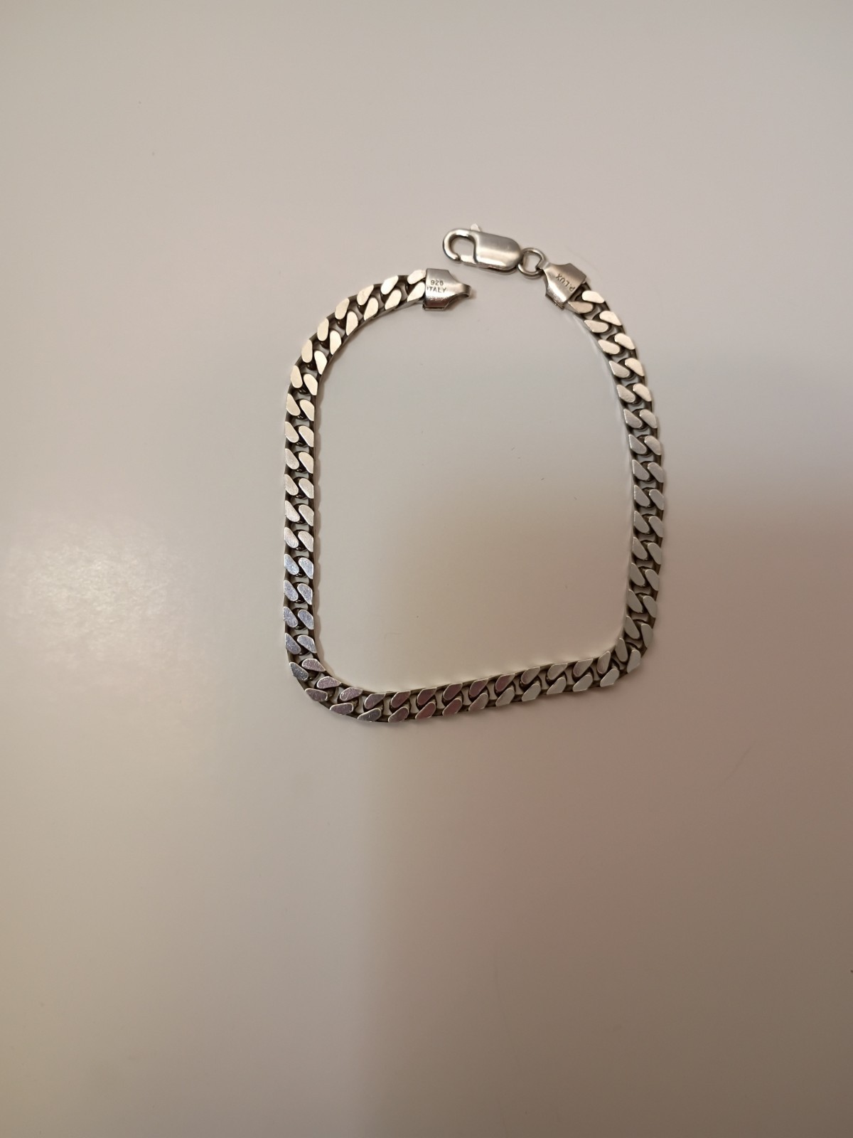 🔥925 Sterling Silver Curb Link Bracelet Italy 8.5 In 16 Gms NEW Condition 🔥