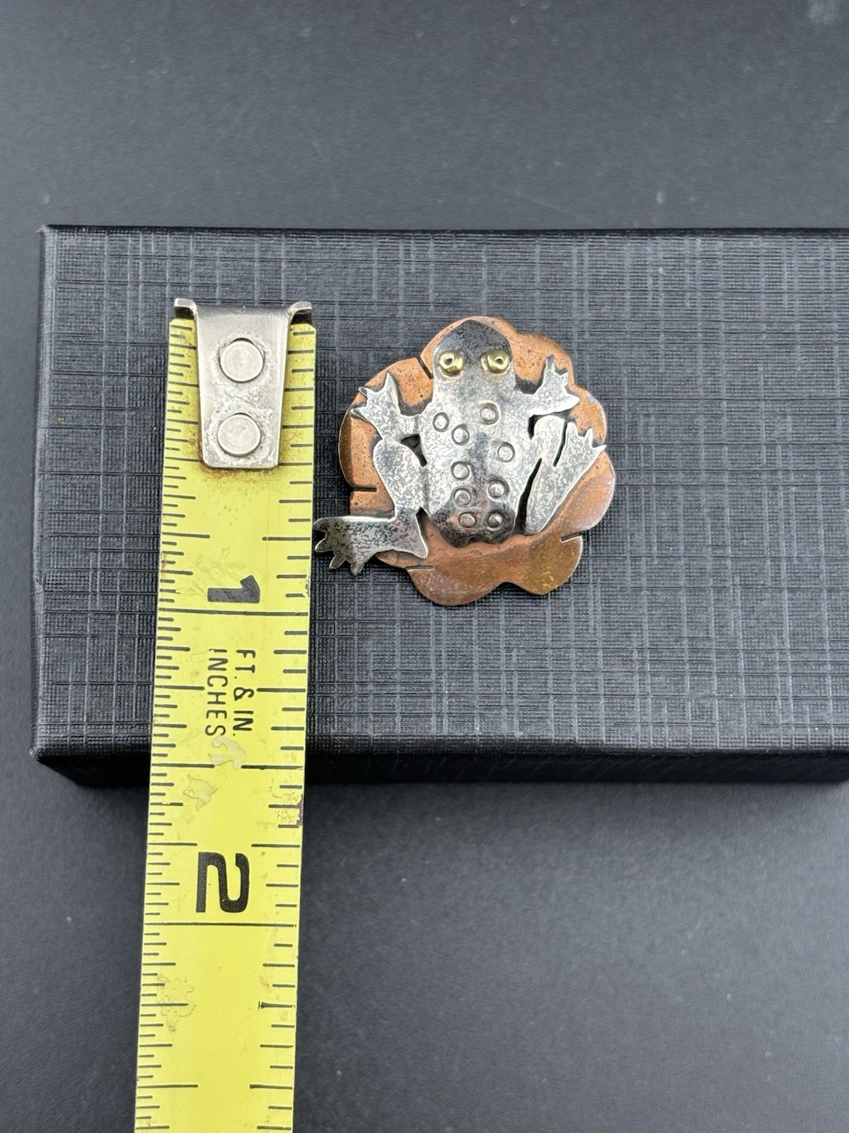 Far Fetched Frog Toad Mixed Metal Sterling Silver Copper VTG Brooch 1 In
