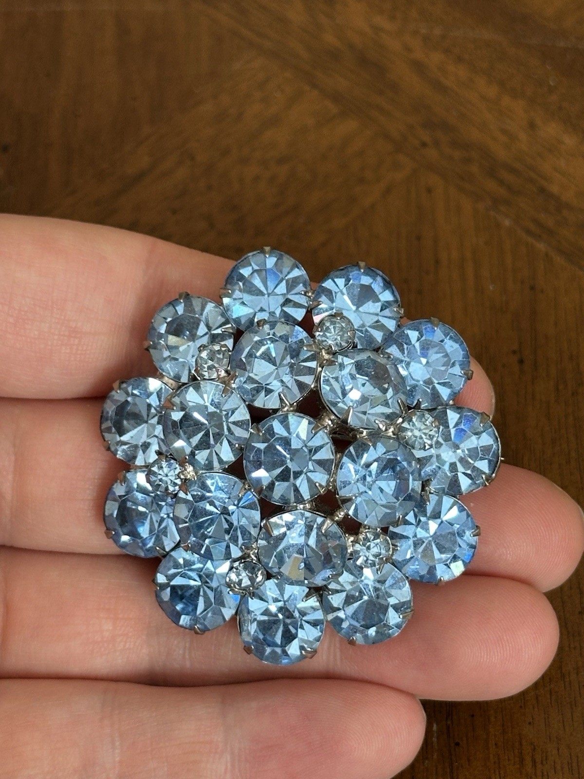 Vintage Light Blue Rhinestone Layered Round Cluster Brooch Silver Tone Nice!