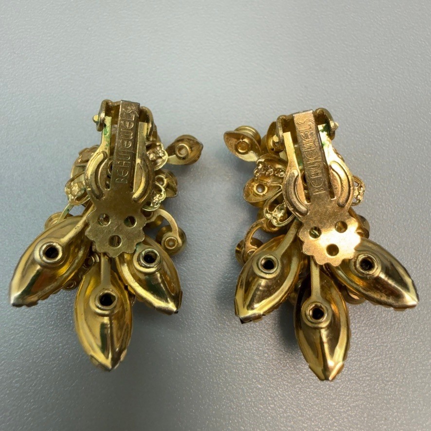 Beaujewels Vintage Large Brooch and Earring Set Black Rhinestone and Faux Pearl