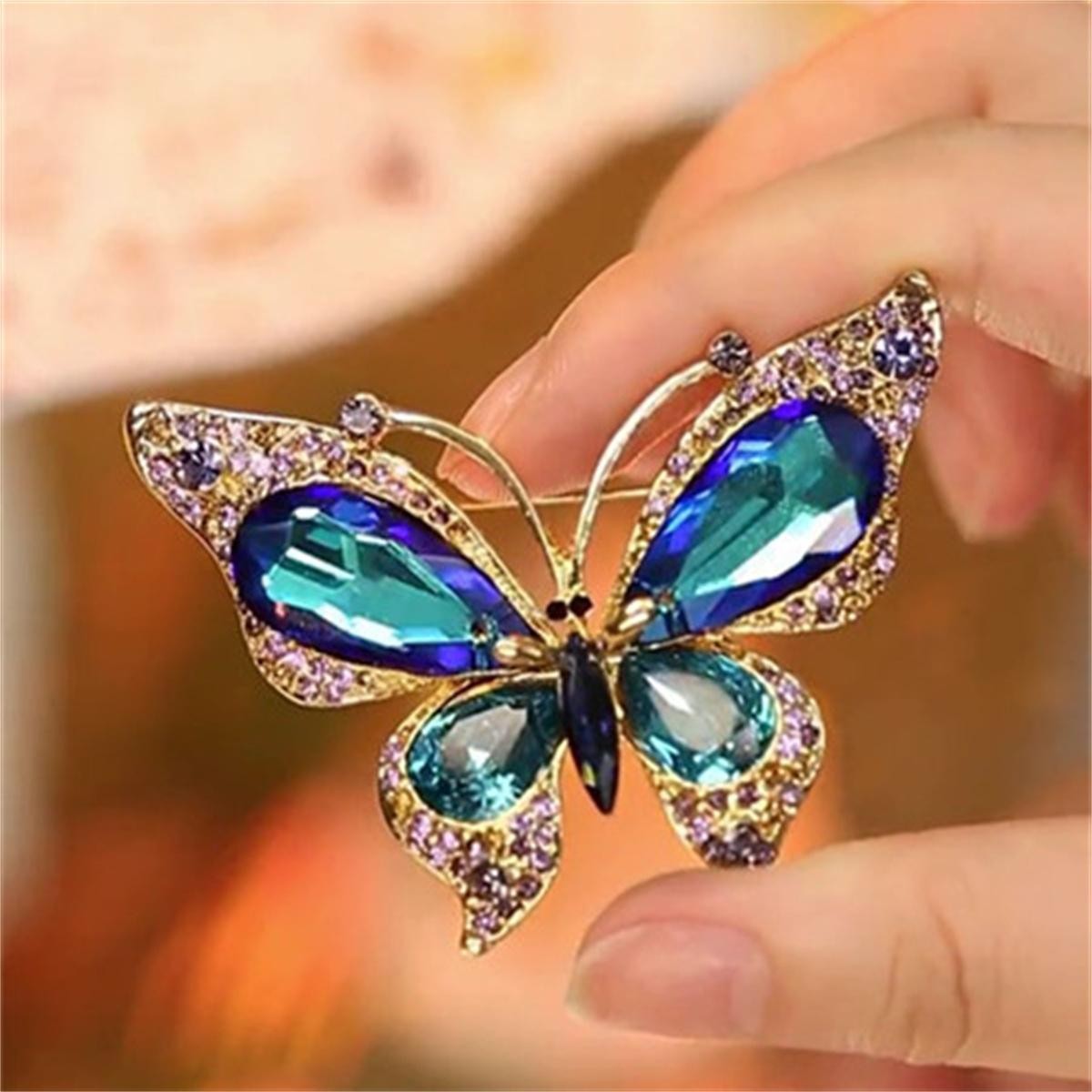 Vintage Butterfly Brooch Y2k Exquisite Pin Luxury Jewelry Accessories Party Gift