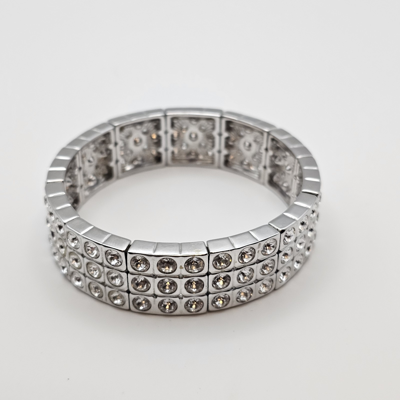 Vintage Brilliant Stretch Band Style Bracelet Silver Tone W/3 Rows Rhinestones