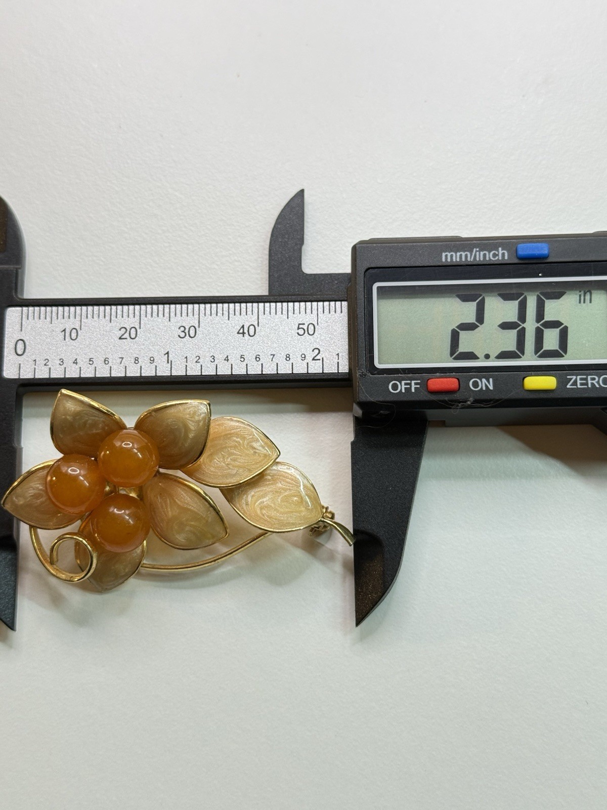Gold Tone, Enamel And Acrylic Orange Berry/Flower Spray Brooch Pin