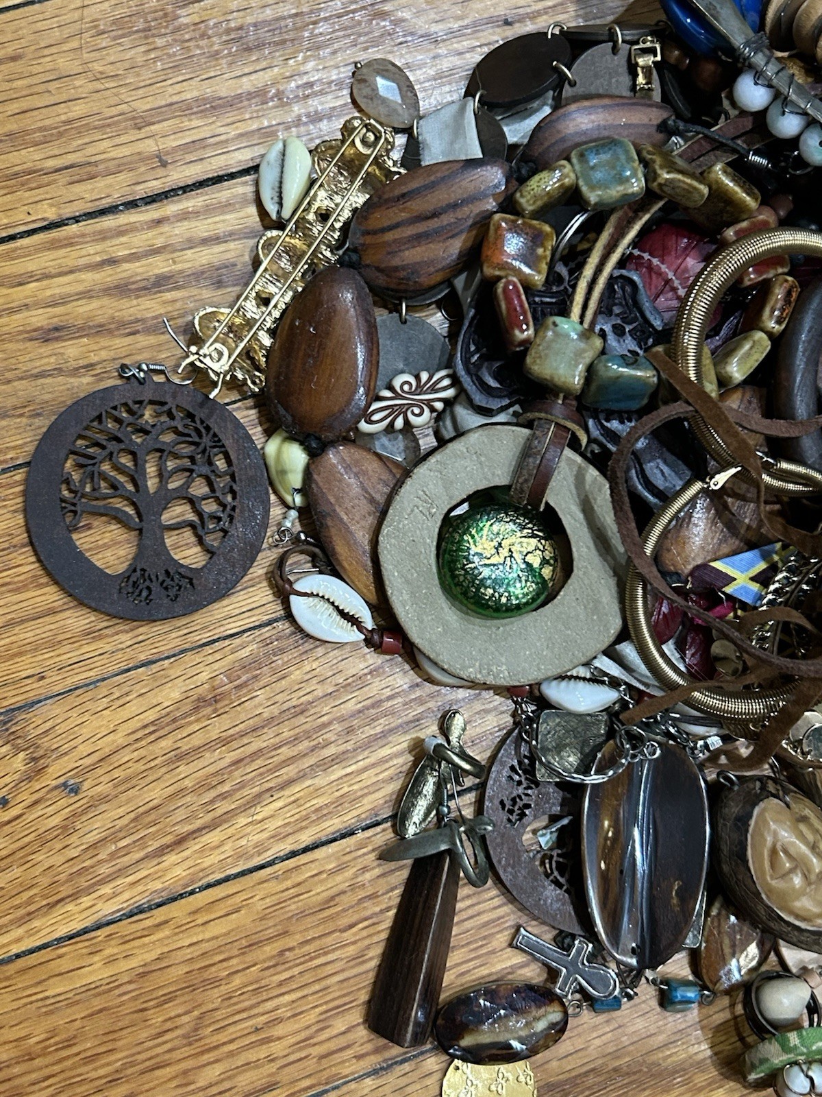 BOHO ETHNIC JEWELRY VARIETY NECKLACES EARRINGS BRACELETS LOT APPROXIMATELY 2 LBS