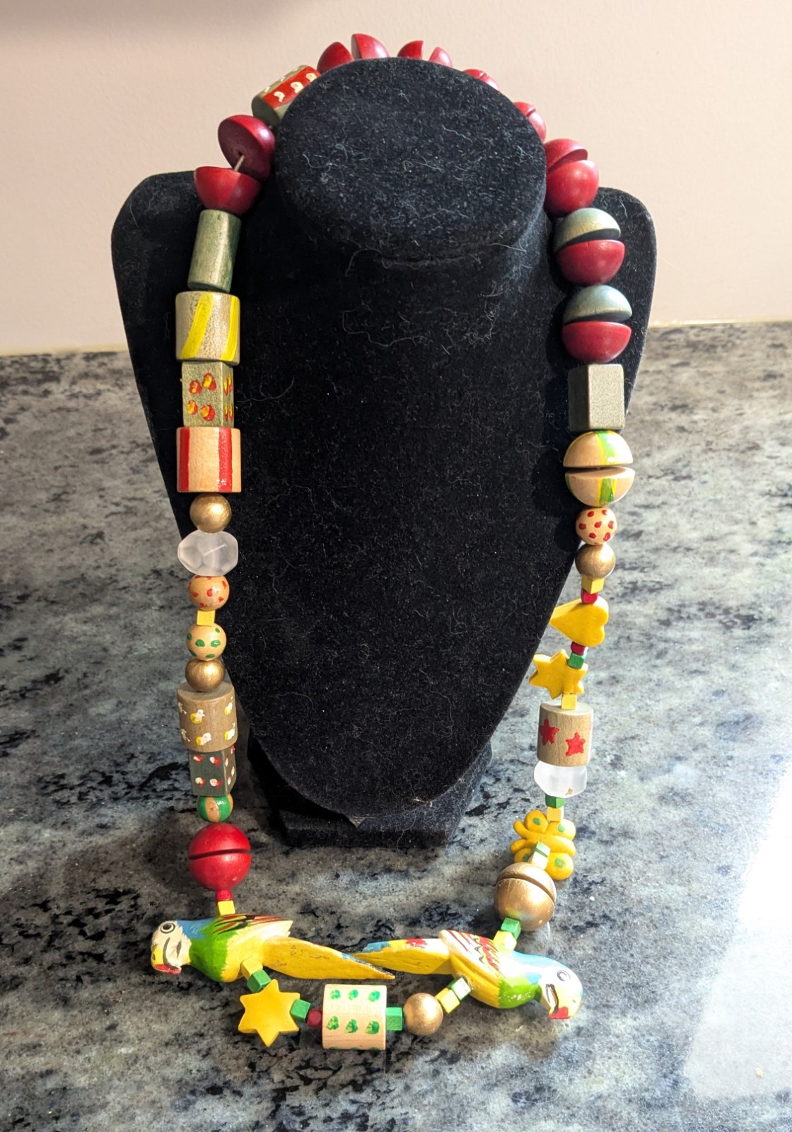 Vintage 1970 Parrot Carved Bird Tropical Theme Necklace Wood Beads Hand Painted