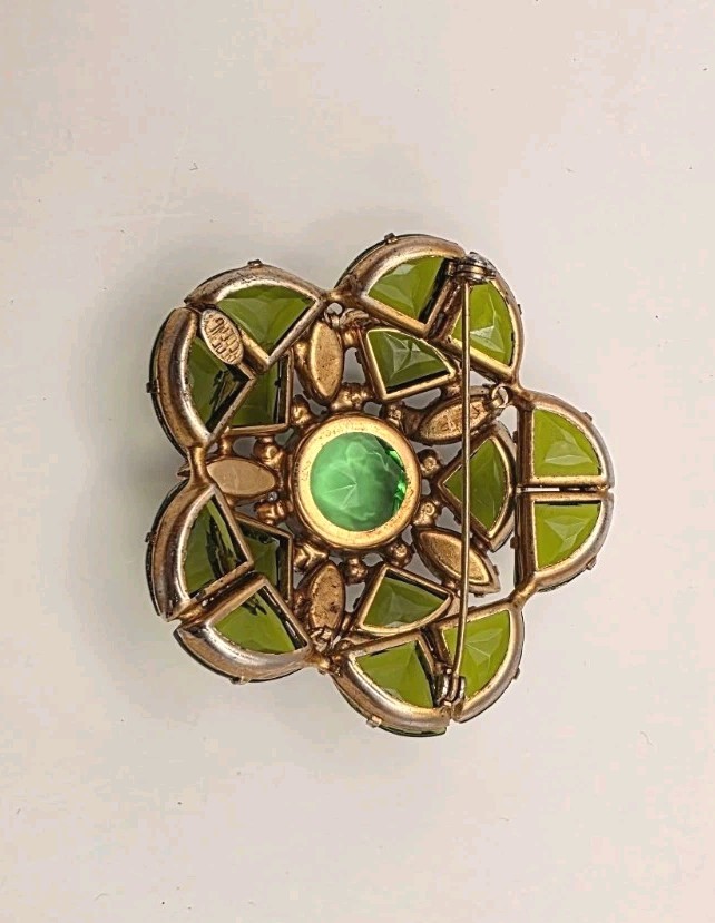 Vintage Rare Signed Regency Green/Red/AB Pie Stone Shaped Glass Tiered Brooch