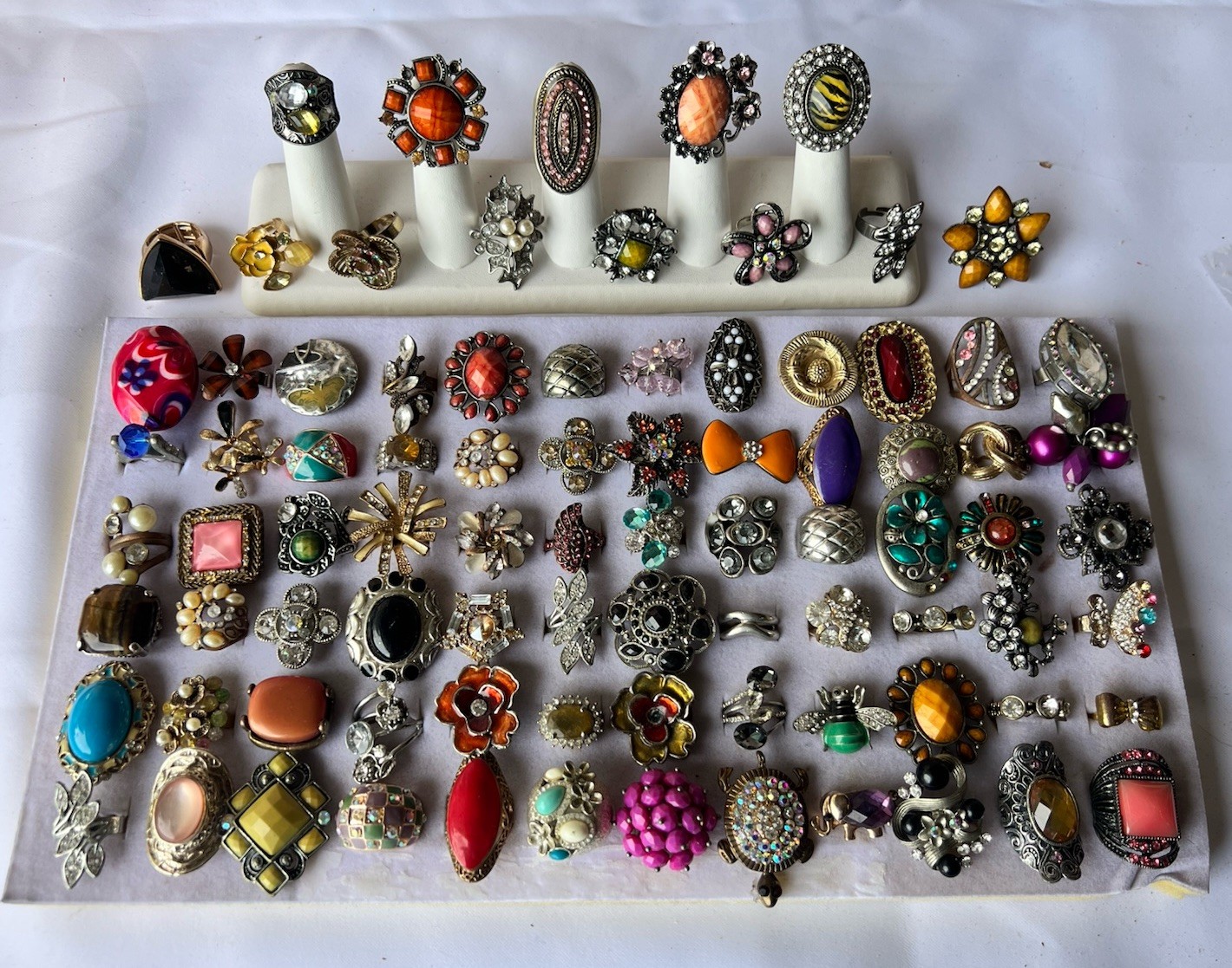 Lot 10- 15 Pieces or ½ Pound Vintage To Modern Fashion Jewelry All Wearable