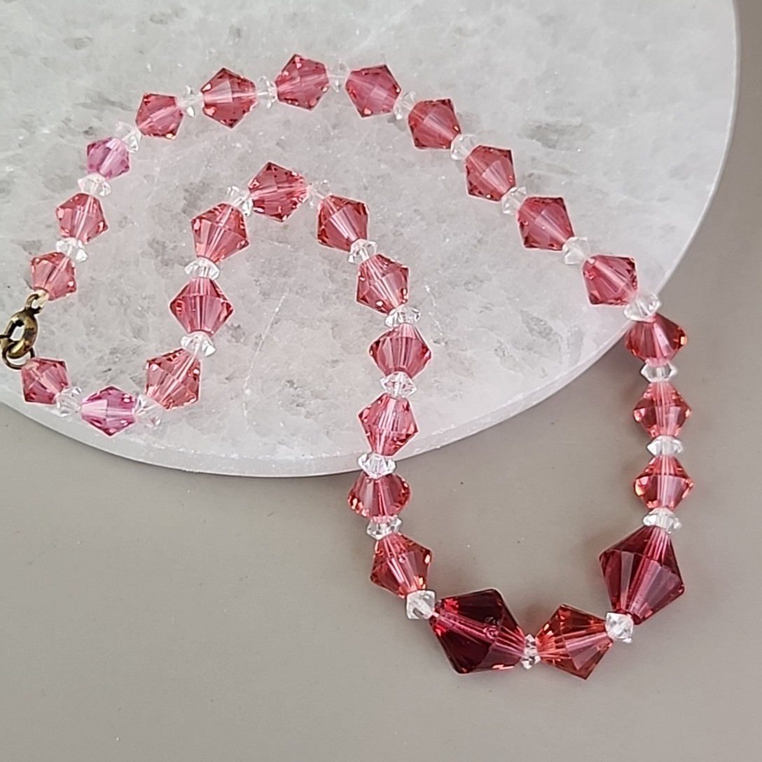 Vintage Glass Beaded Necklace Pink Bicone Graduated Short Choker 14″