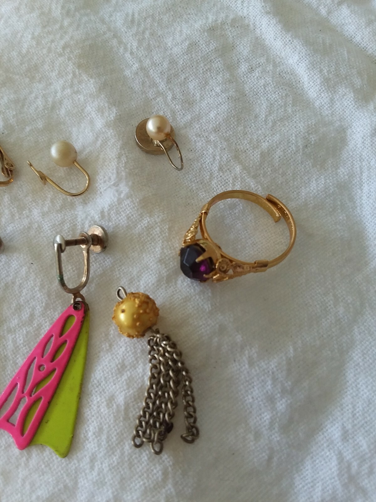 Vintage 60s-80s Earrings florescent pink&yellow/spiders/J/bird/heart bracelet