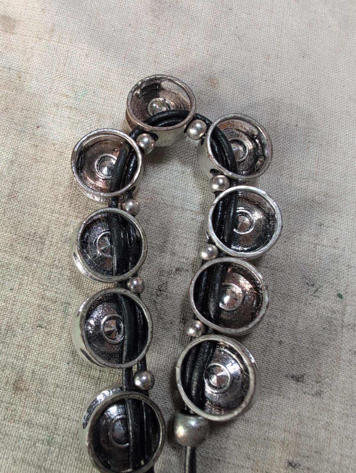 Leather Corded Rhinestone Scoop Necklace With Chunky Stones
