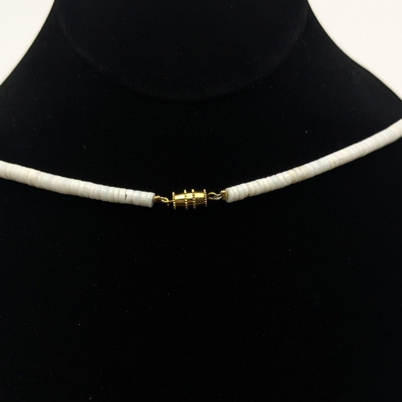 Vintage Heishi Shell and Brass Metal Spacers Graduated Beaded Necklace 18.25in