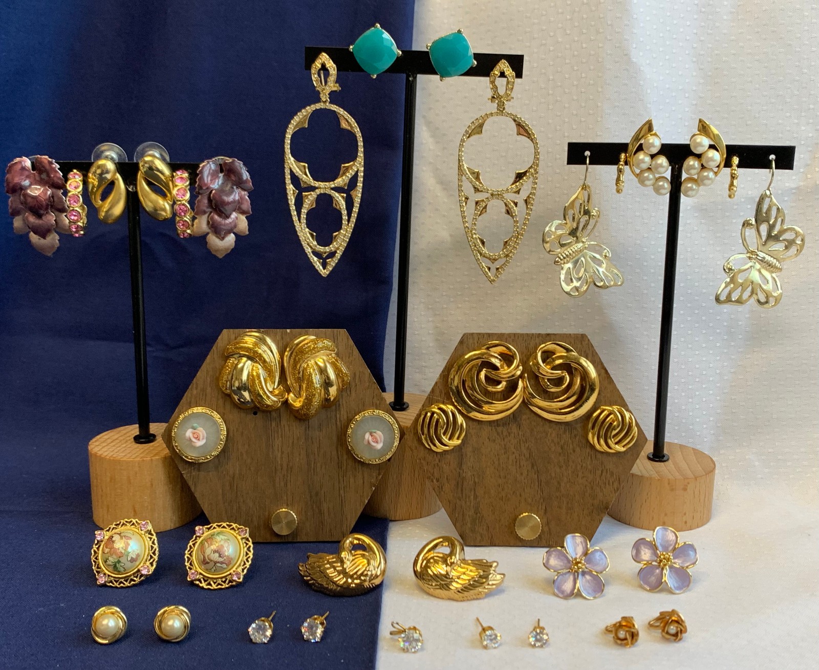 Vtg Earring Lot Costume Jewelry Monet LTR Avon Camphor Glass Enamel Faux Gems