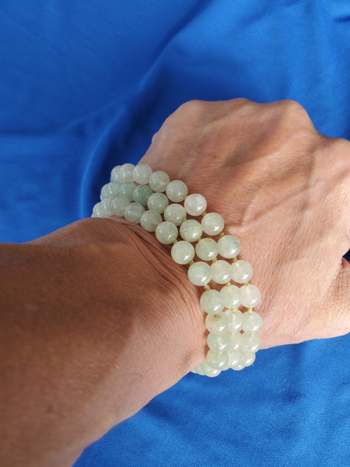 Original Old JADE White Green 8 Millimeters Deco Necklace Vintage 30″ inch Long