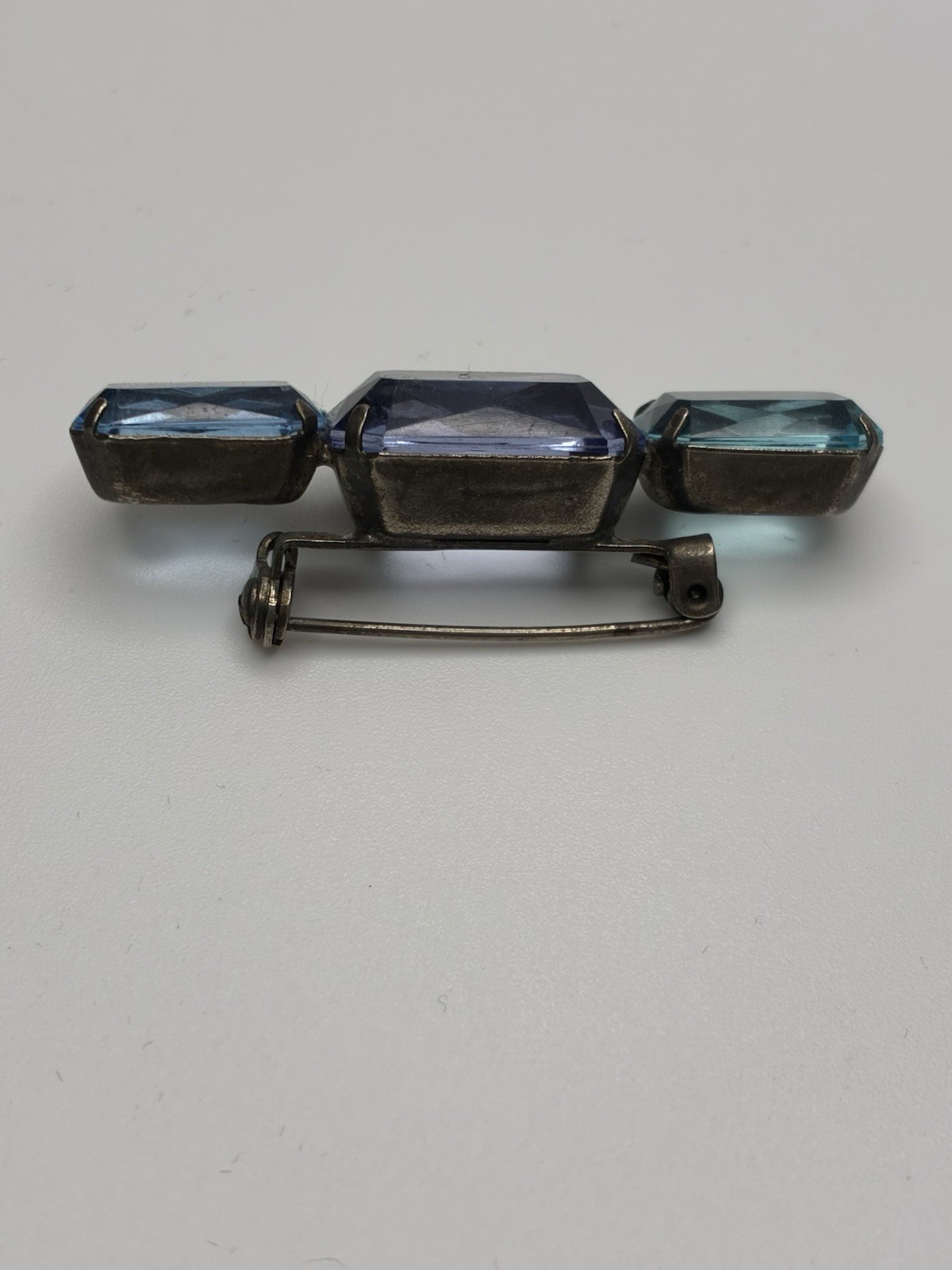 Antique Silver Tone Brooch With Blue And Purple Rinestones Looks Old