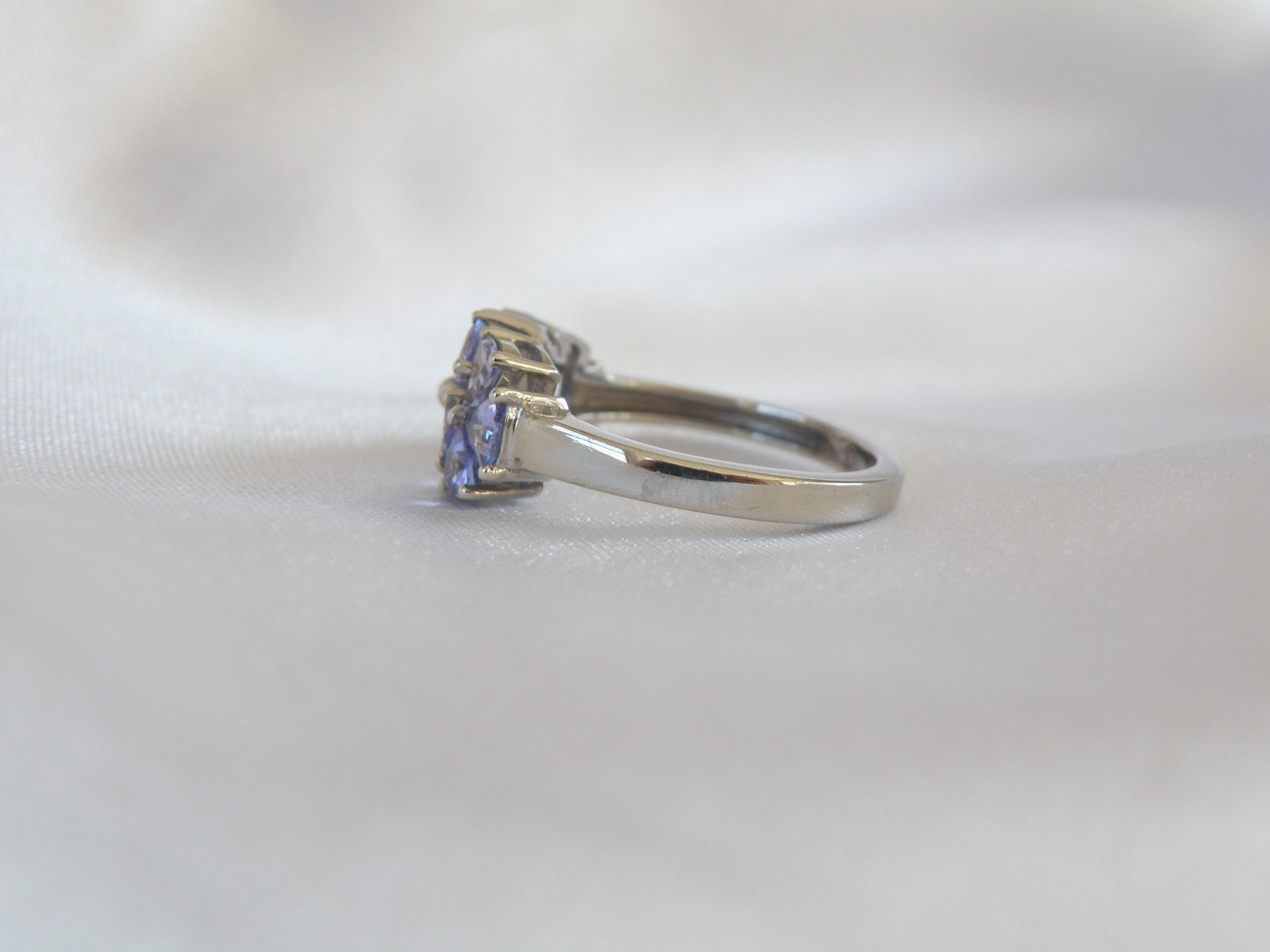 Vintage Sterling Silver 925 Natural Heated Tanzanite Band Ring Size 7