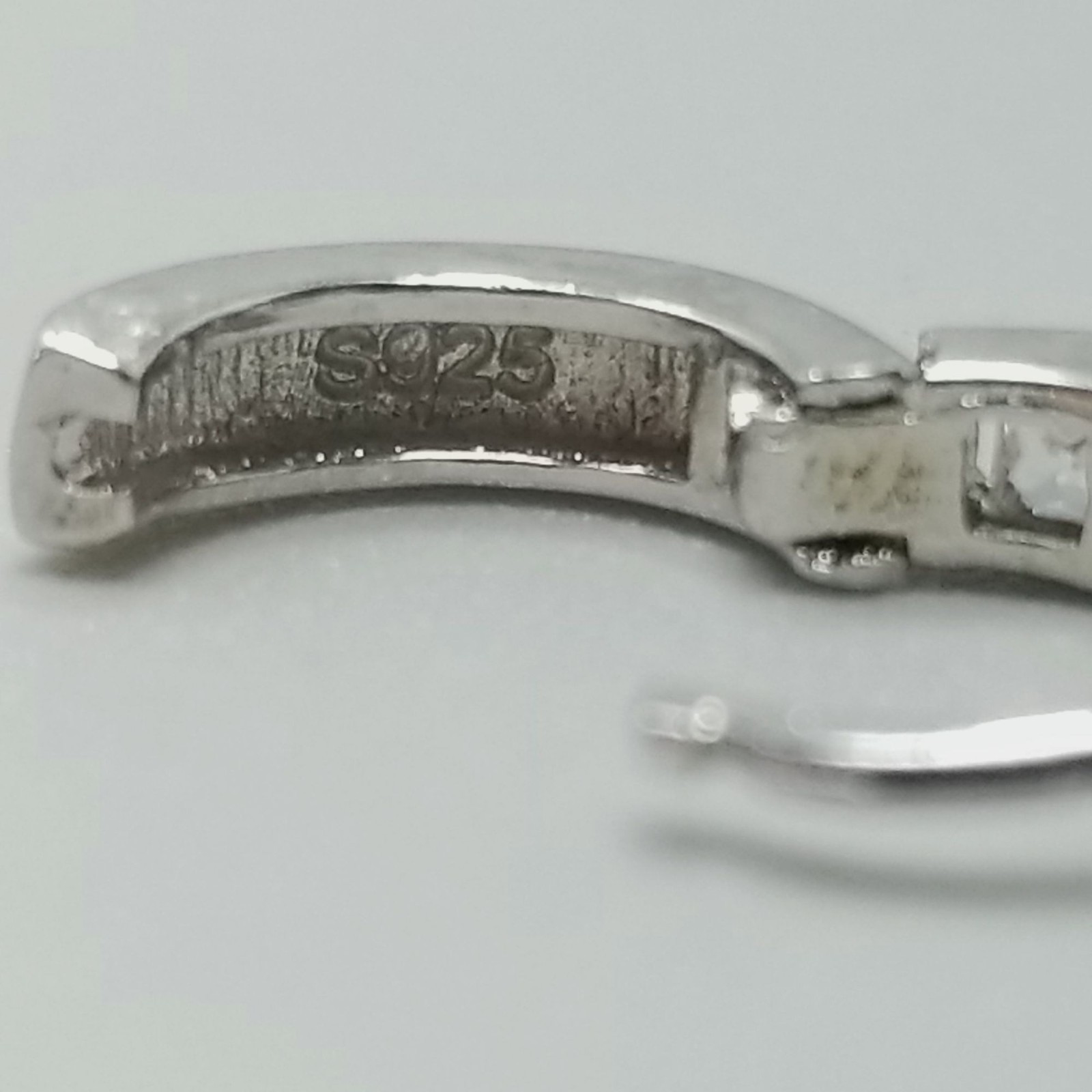 Vintage Sterling Silver Huggie Hoop Earrings Rhinestone Inset Hinged 1/2 Inch