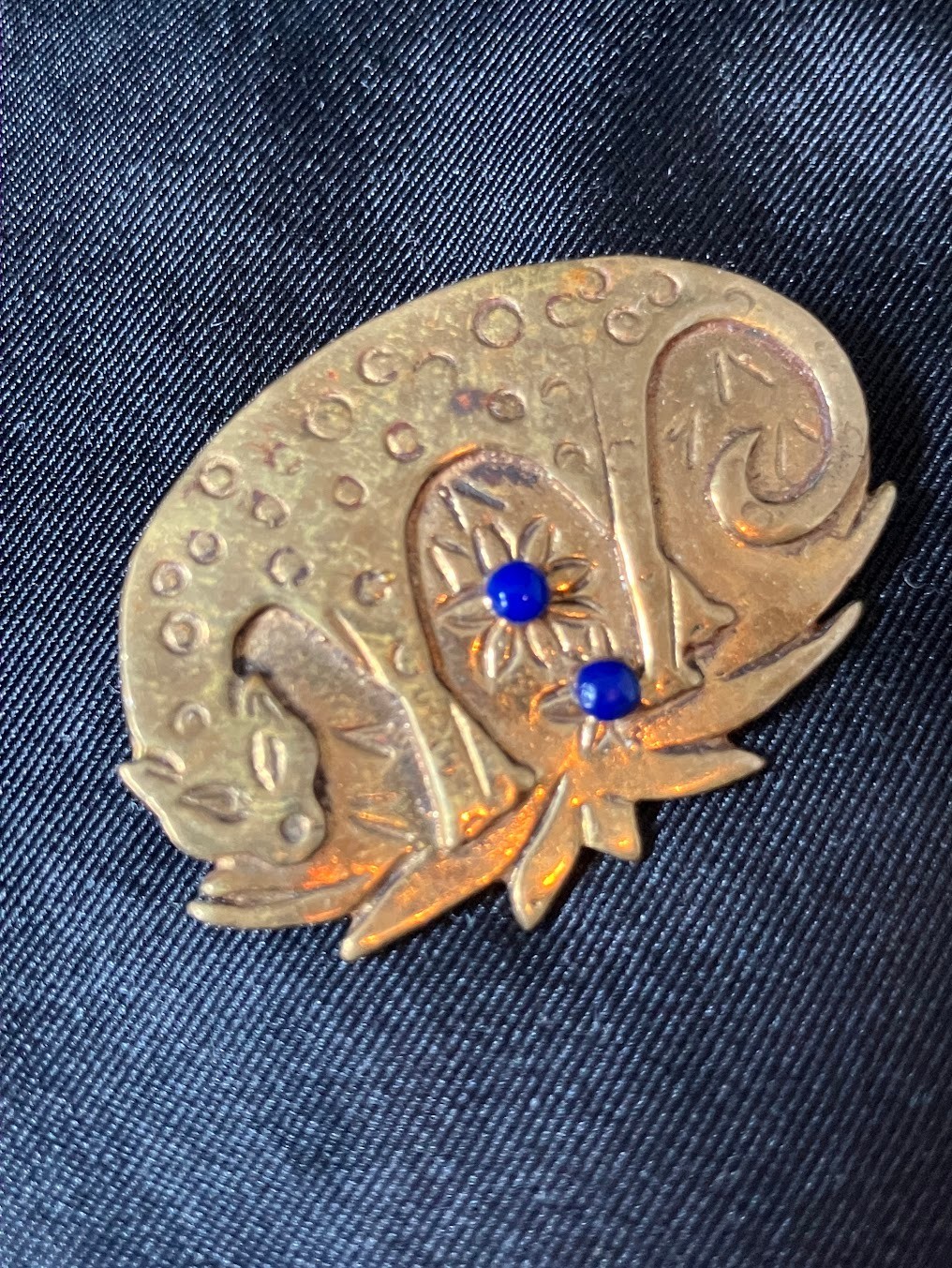 Vintage Leopard Brass Brooch Safari Jungle Lapis Lazuli Gold Wash Artisan Pin