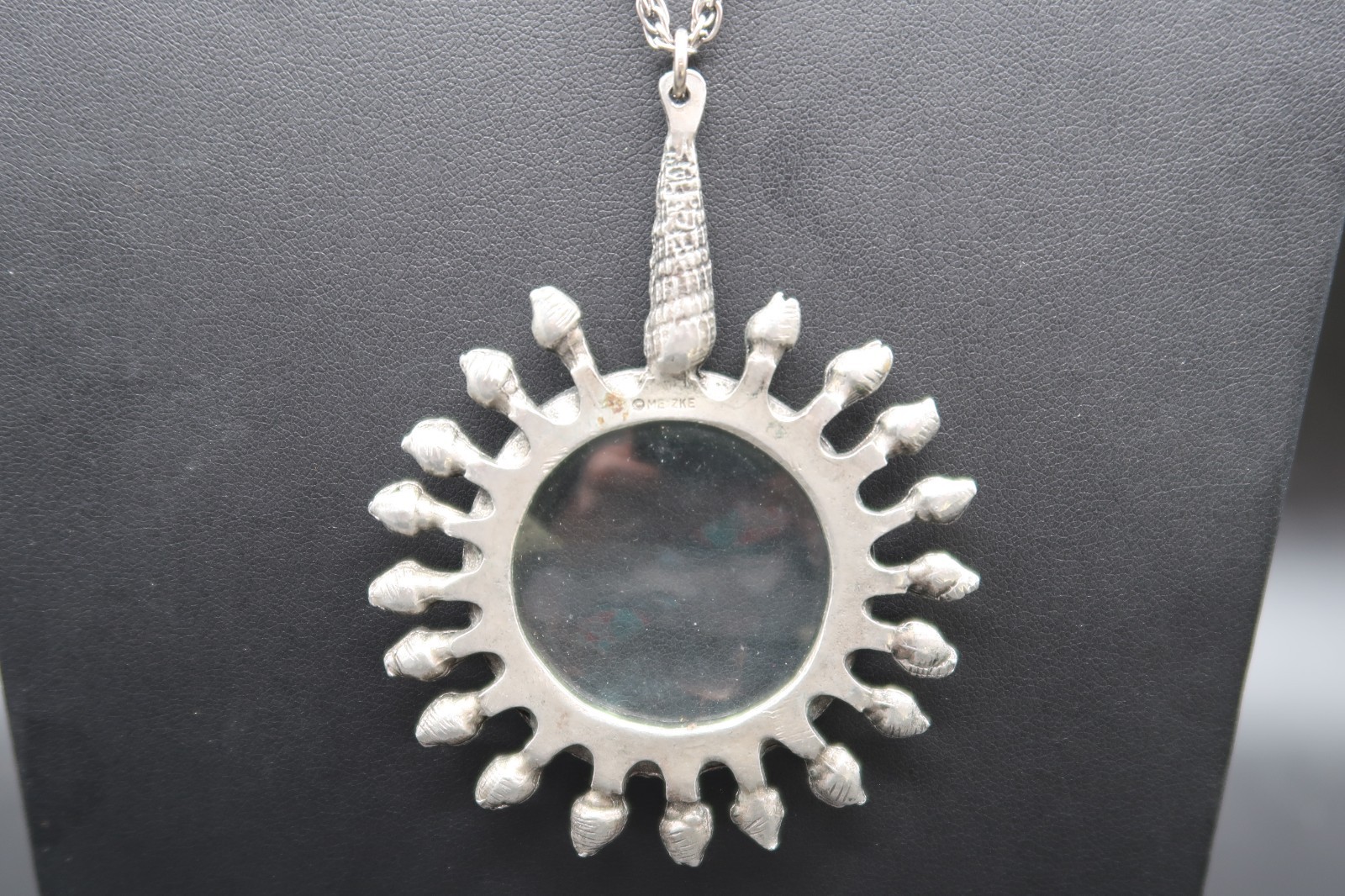 Vtg Pewter Sunburst Magnifying Loupe Pendant Necklace Metzke Signed Shell Bail