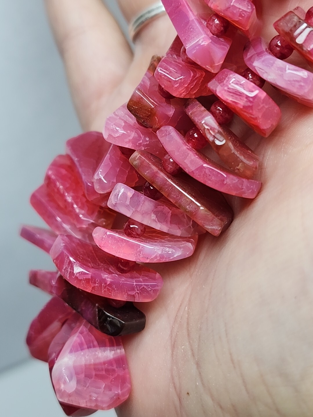 Gorgeous Pink Crackle Agate Stone .925 Clasp Statement Beaded Necklace 148g