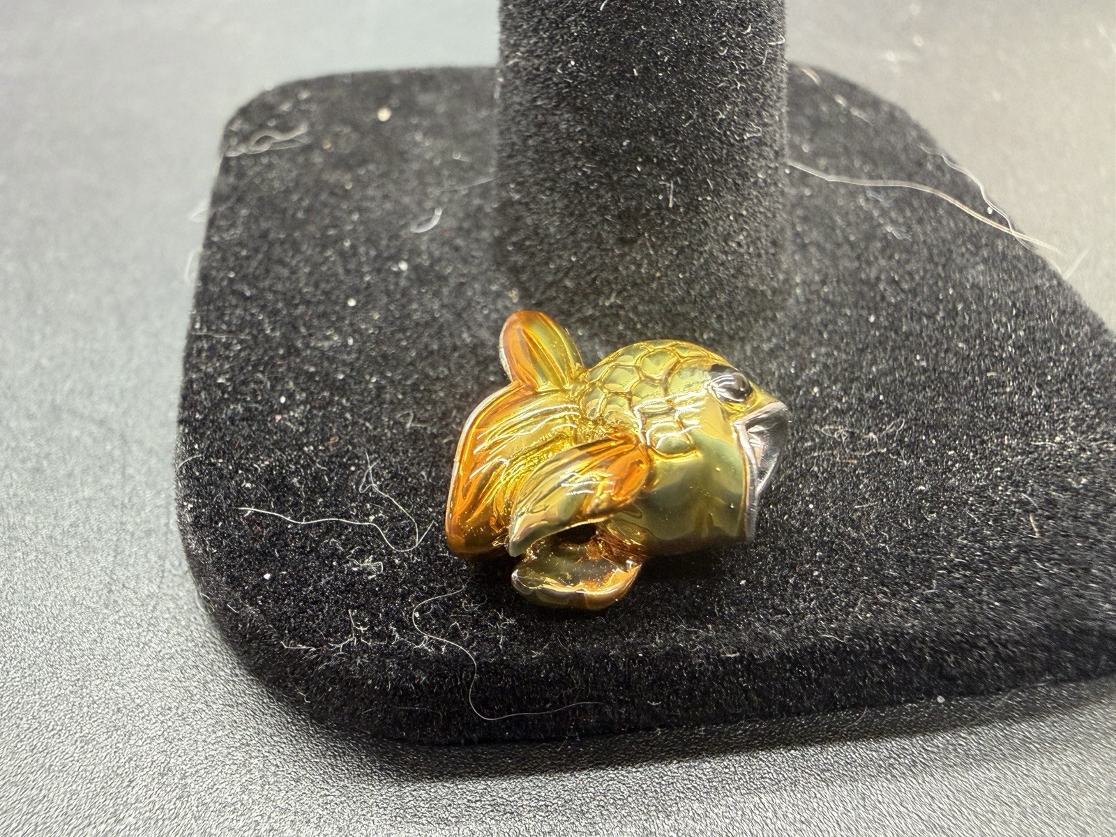 VTG Danbury Mint Charm Bracelet Bead Marked Slide On Charm Bead Goldfish
