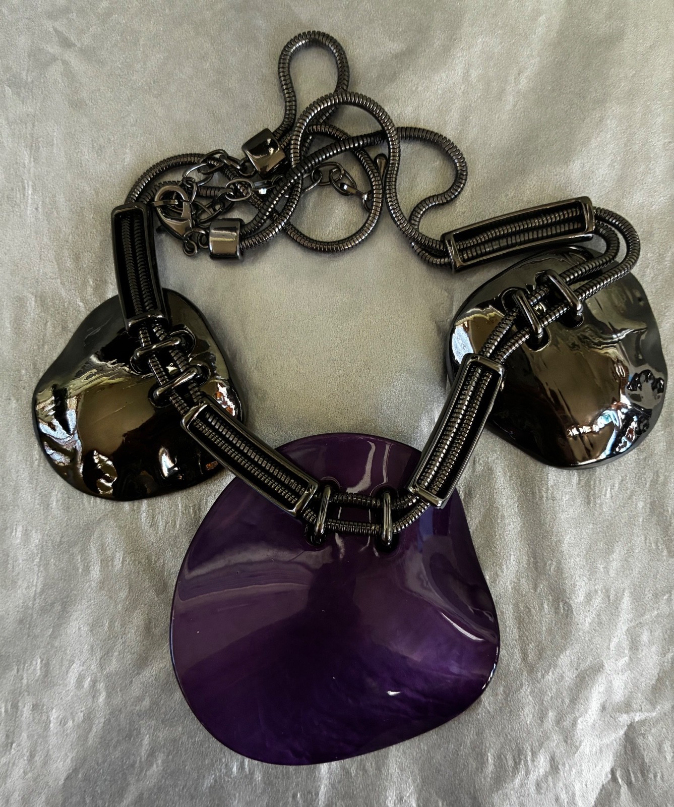 Vintage Statement Necklace Gunmetal Pink Purple Faceted Crystals Glass Acrylic