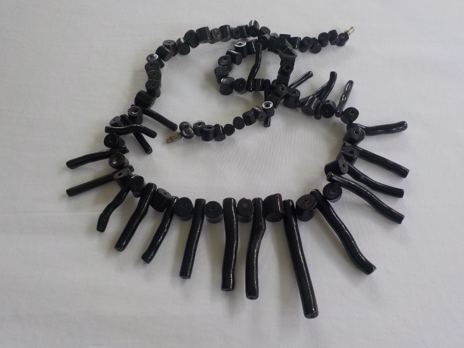Vintage Black Coral Necklace Barrel Clasp Branch 23″ Long Weighs 44 Grams