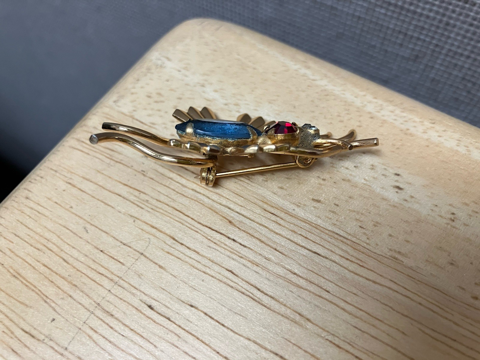Lot 2 Vtg Insect Bug Brooches Coro Blue Belly Unsigned Topaz Rhinestone Goldtone