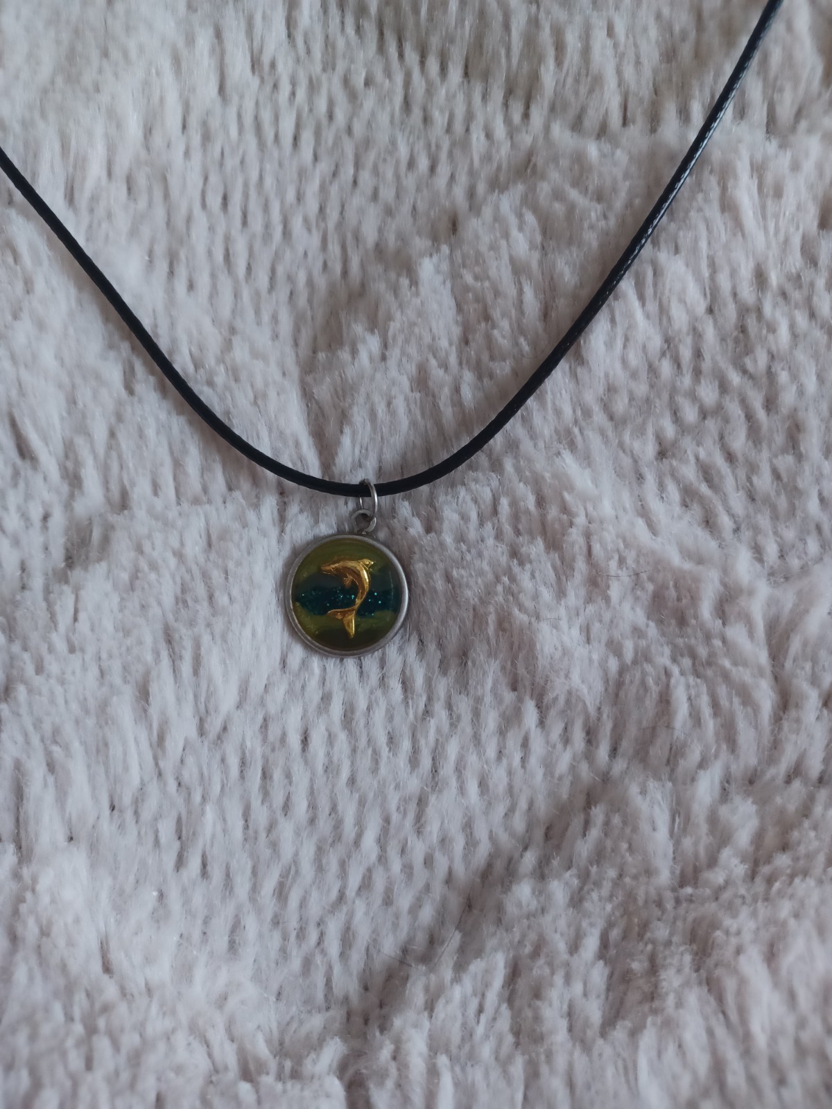 Vtg Y2k 2000s Dolphin Resin Charm Multicolor Pendant Cord Necklace 90s Style