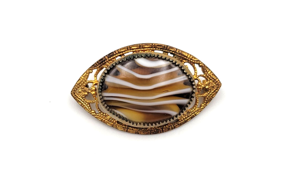 Antique Banded Agate Gold Tone Filigree Brooch C Clasp