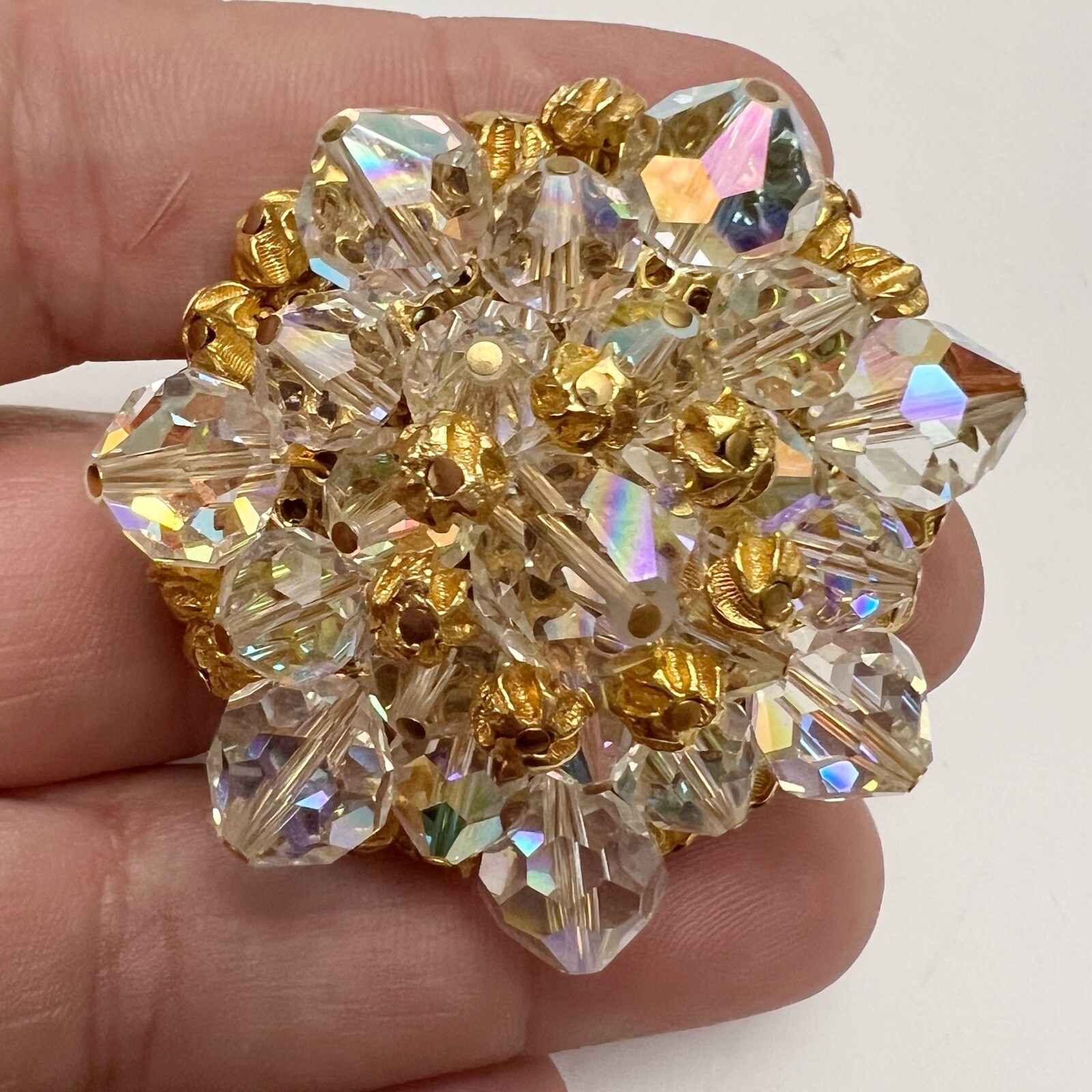 Vintage Clear Faceted AB Crystal Beaded Cluster Round Goldtone Brooch Pin