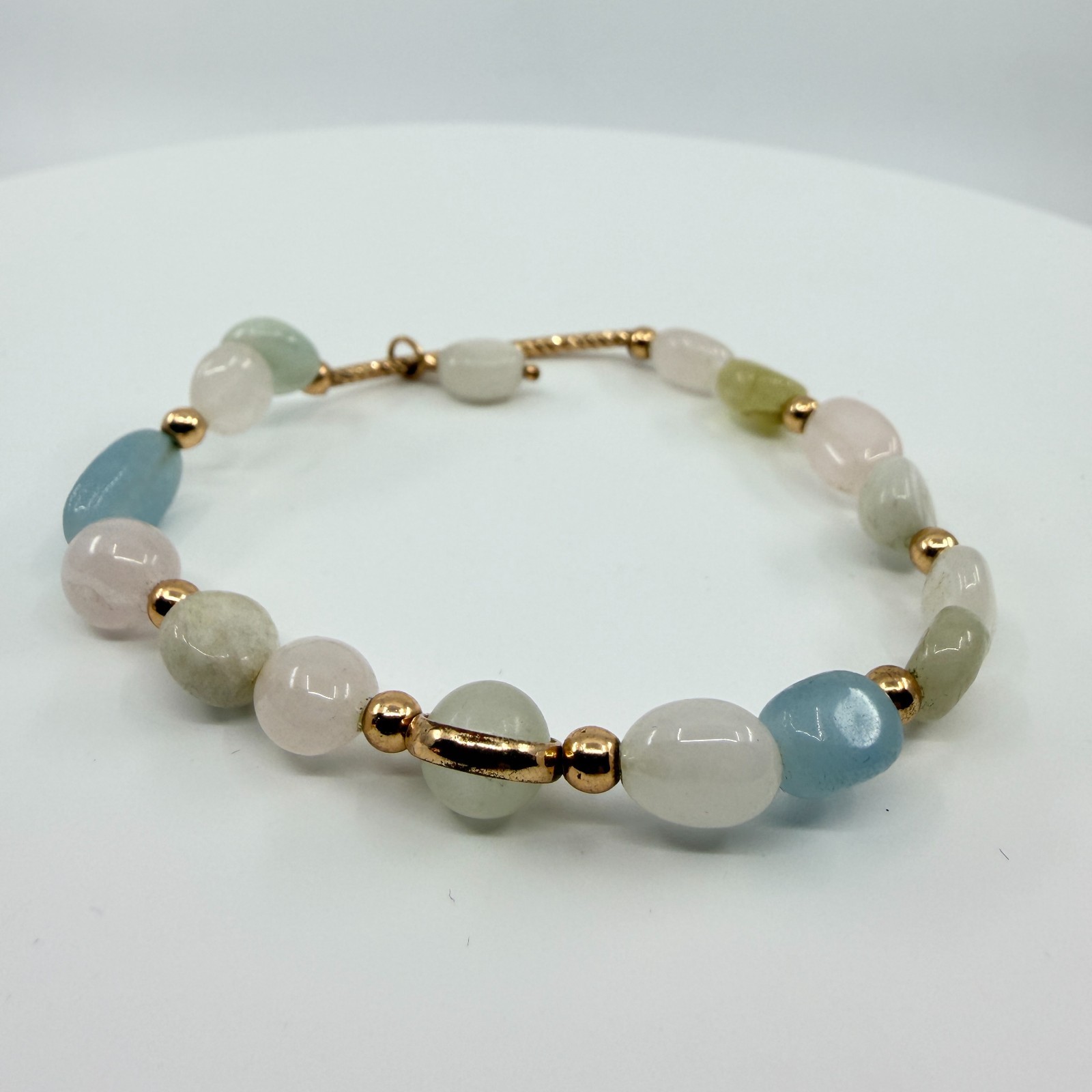 Vintage Pastel Quartz Faux Jade Beaded Bracelet Gold Tone Multi Color Gemstone