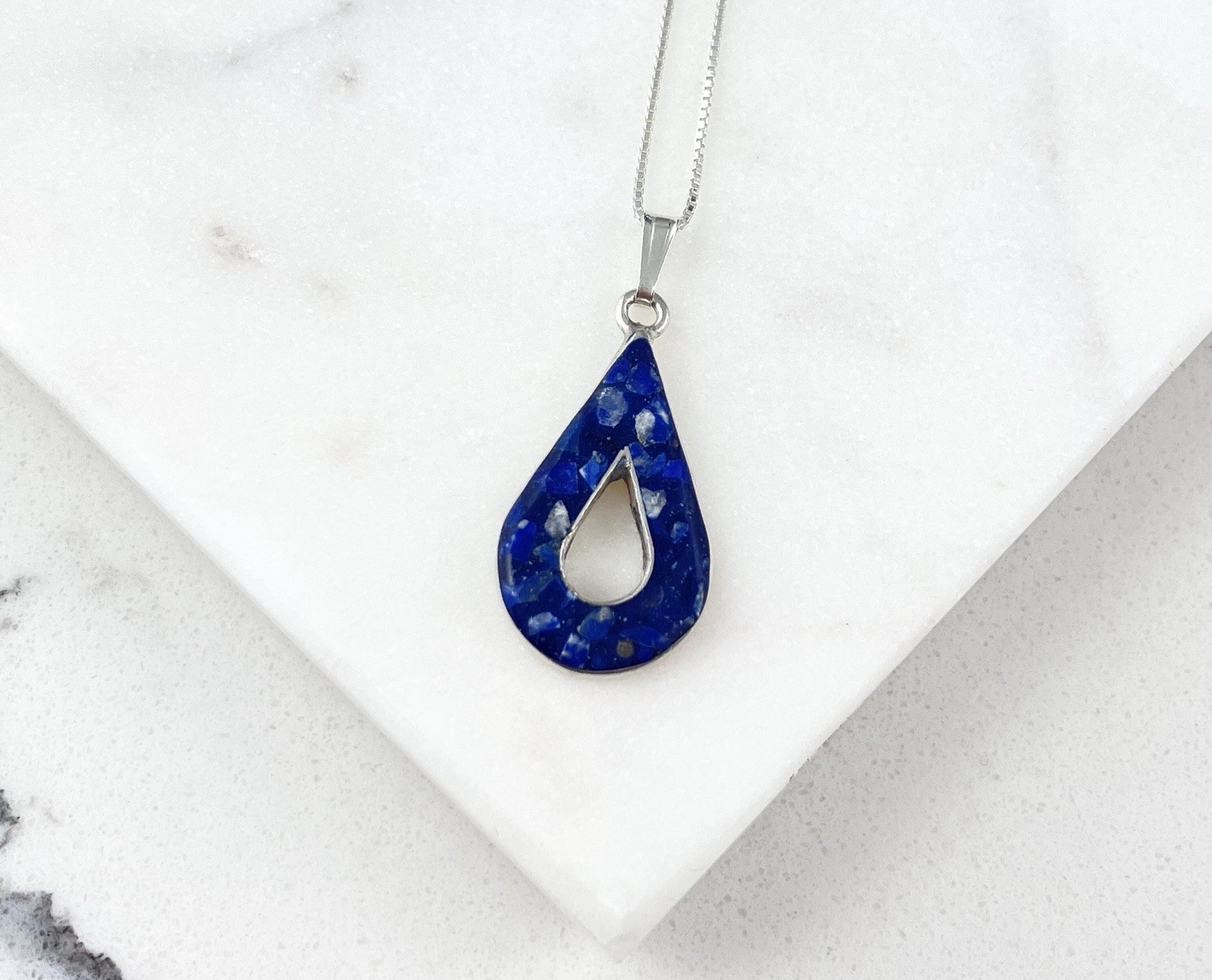 Vintage 925 Sterling Silver Blue Lapis Lazuli Teardrop Pendant Necklace 18”