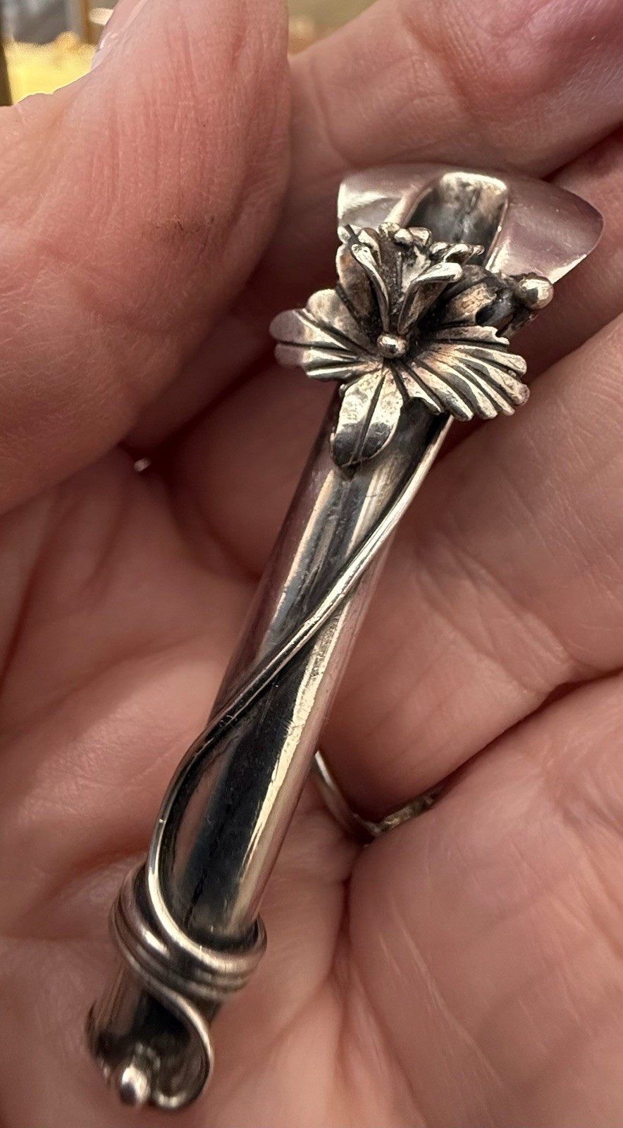 Vintage Sterling Silver Tussie Mussie Floral Brooch Posey Flower Holder Pin