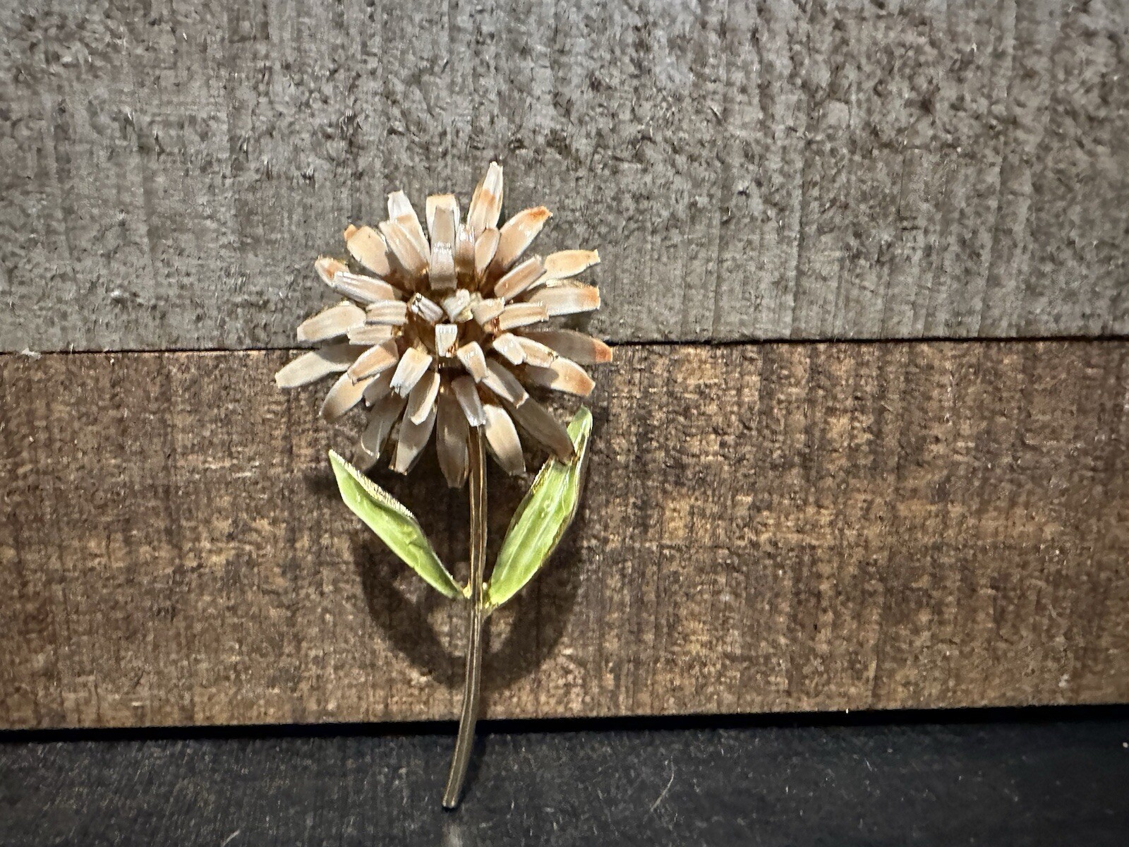 Enamel Green And Light Pink Flower Brooch Gold Tone